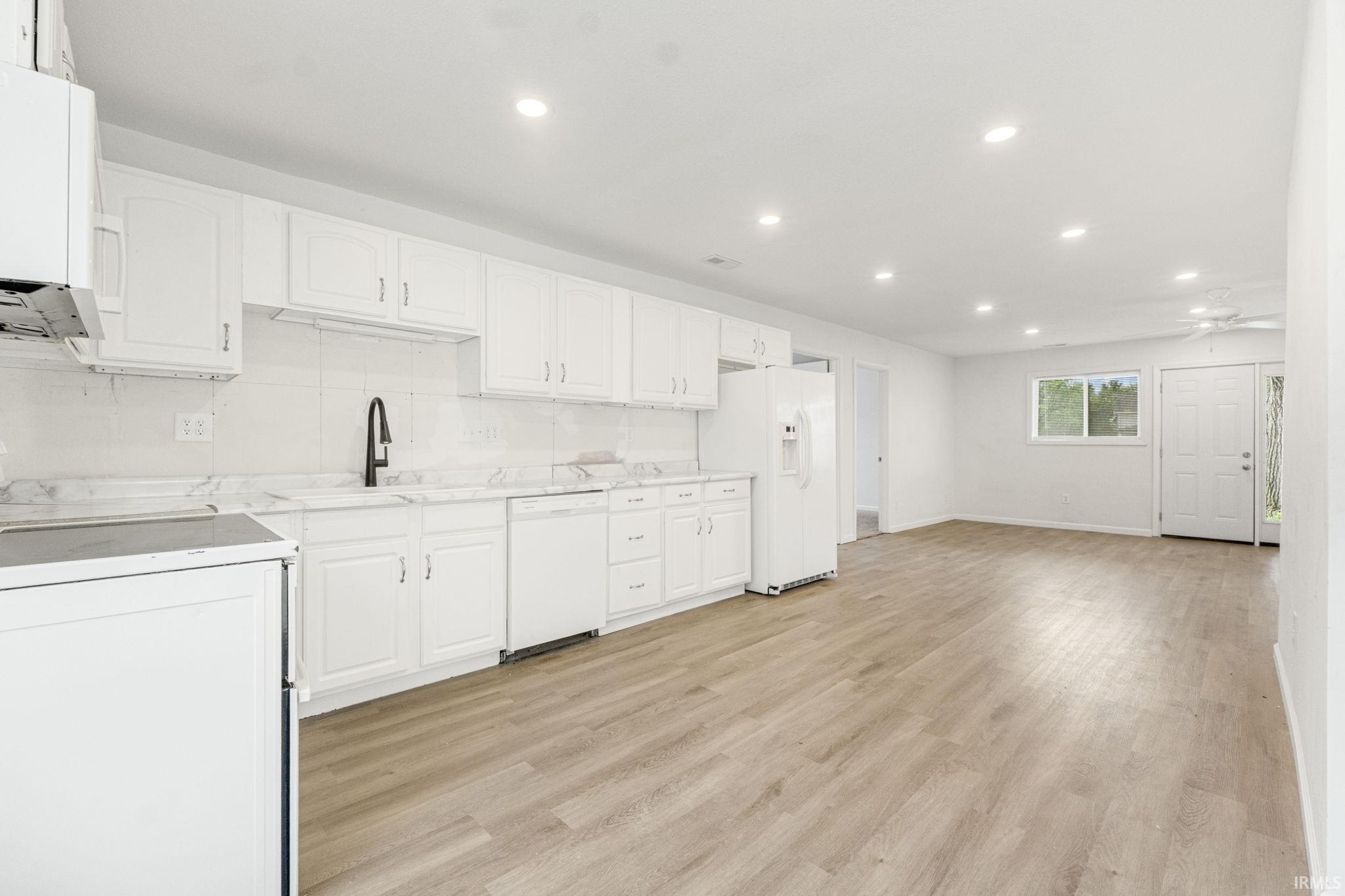 Photo 11 of 1242 Grant Avenue