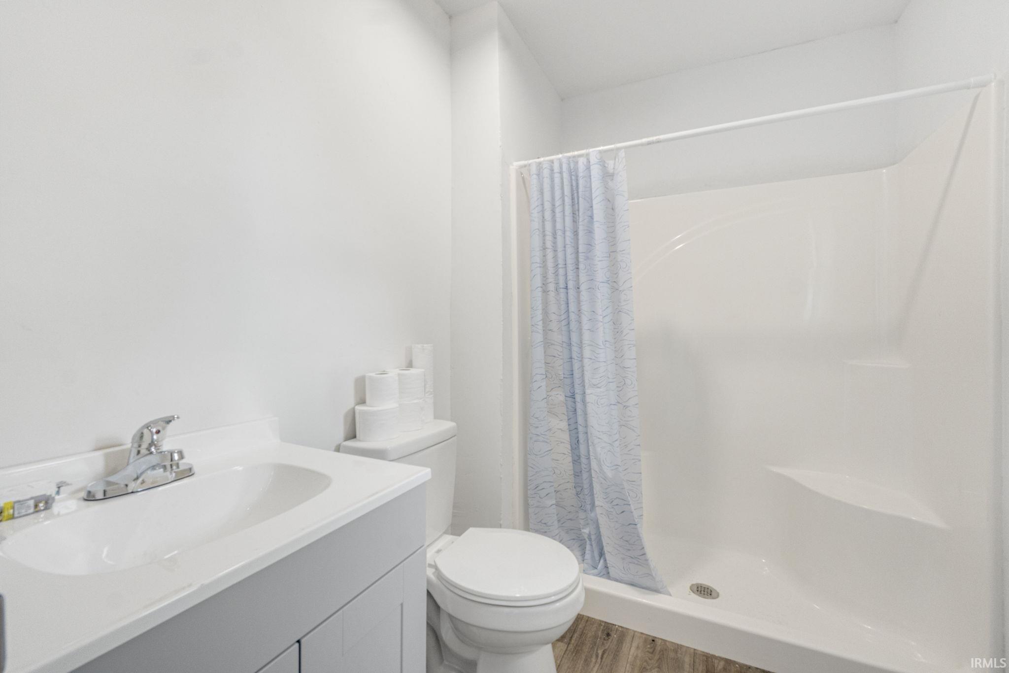 Photo 14 of 1242 Grant Avenue