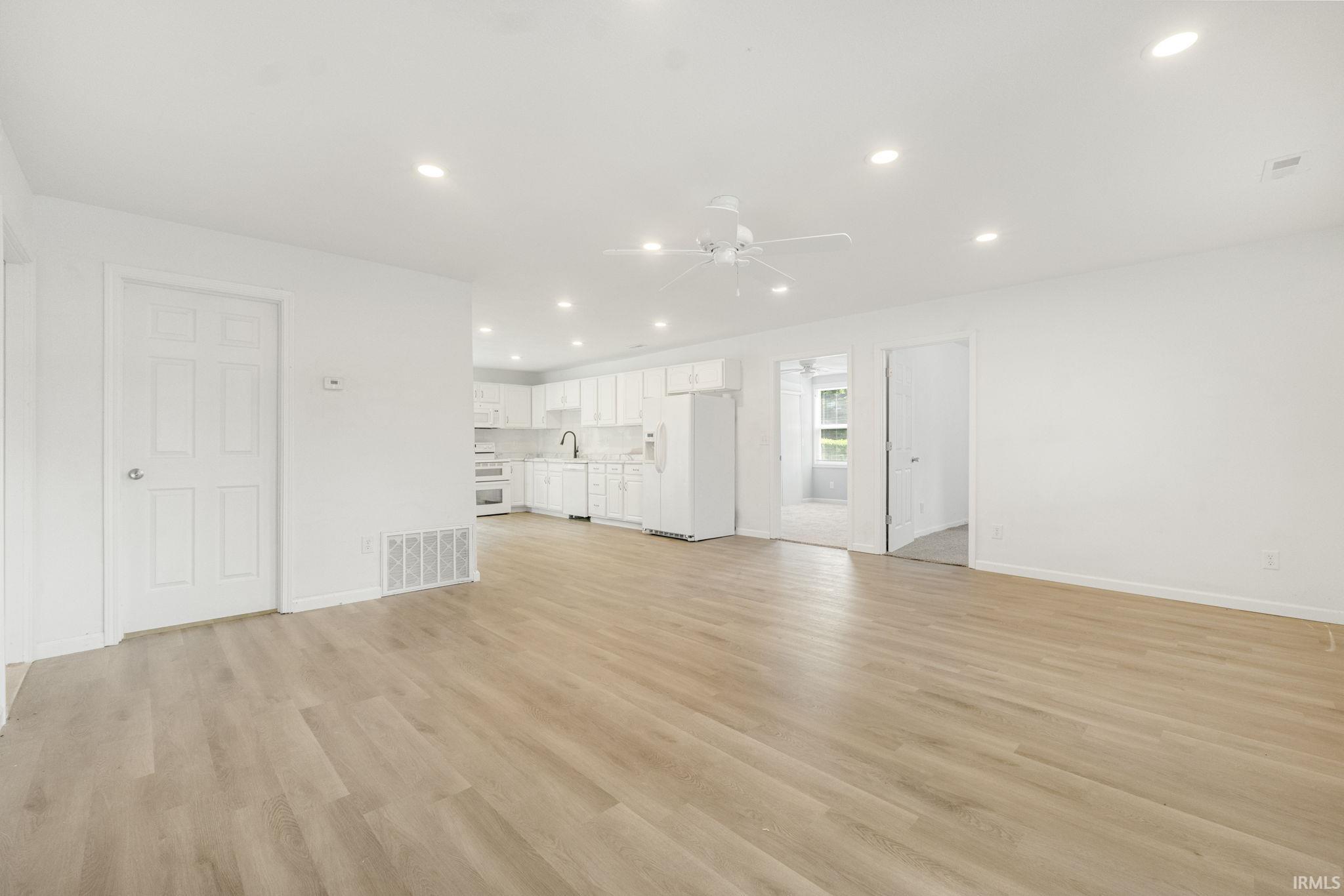 Photo 5 of 1242 Grant Avenue