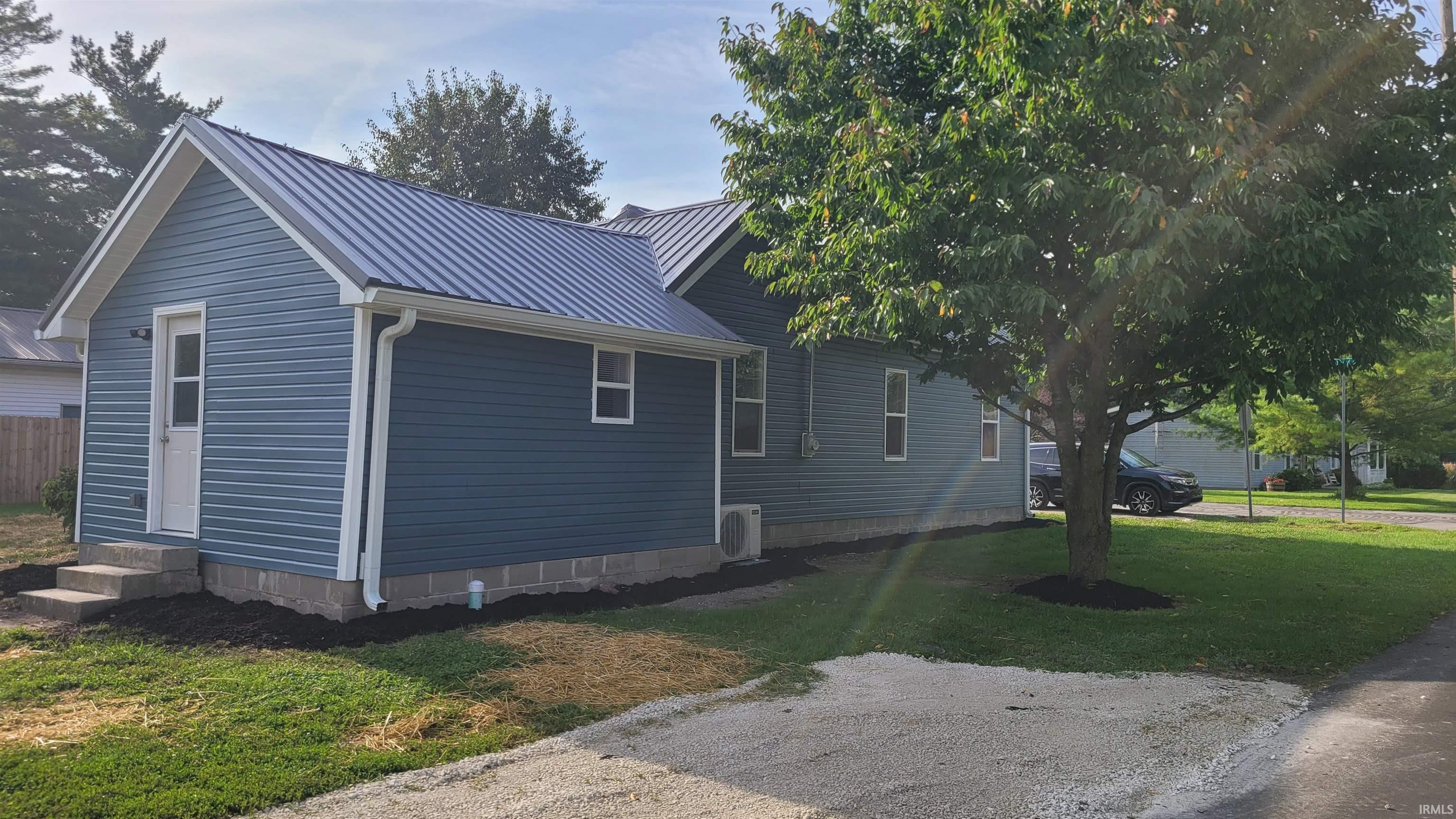 Homes for sale in Portland, IN | 664 W Third St, Portland, IN 47371 | MLS# 202530746