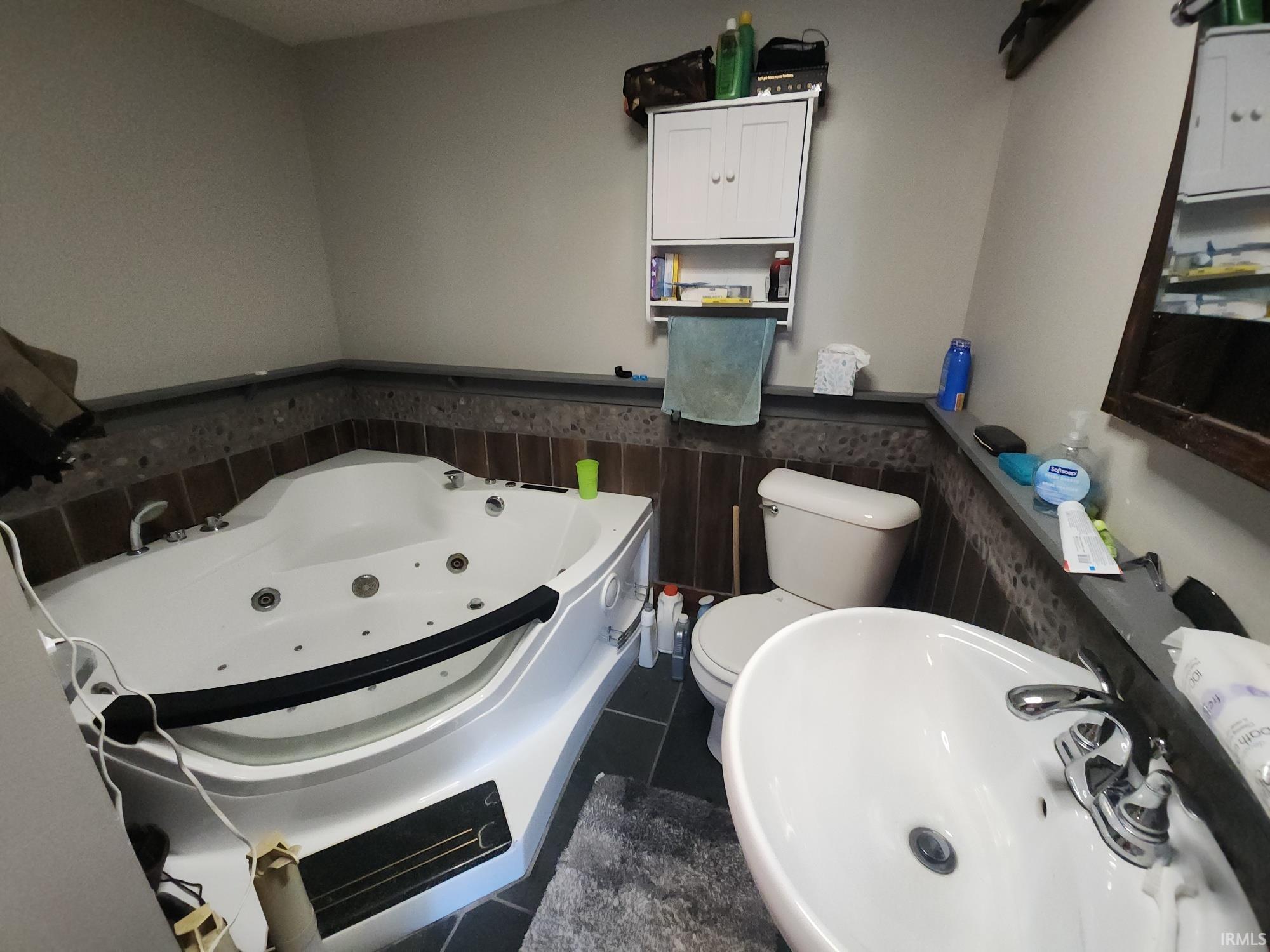 Homes for sale in Peru, IN | 2763 S Wallick Rd, Peru, IN 46970 | MLS# 202530761