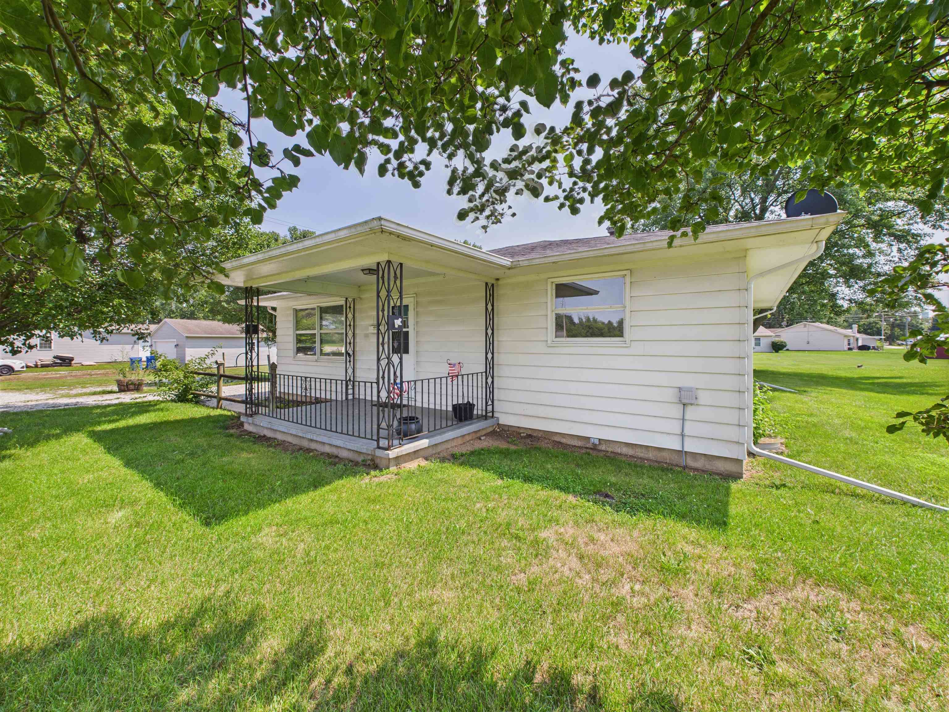 Property Photo 33