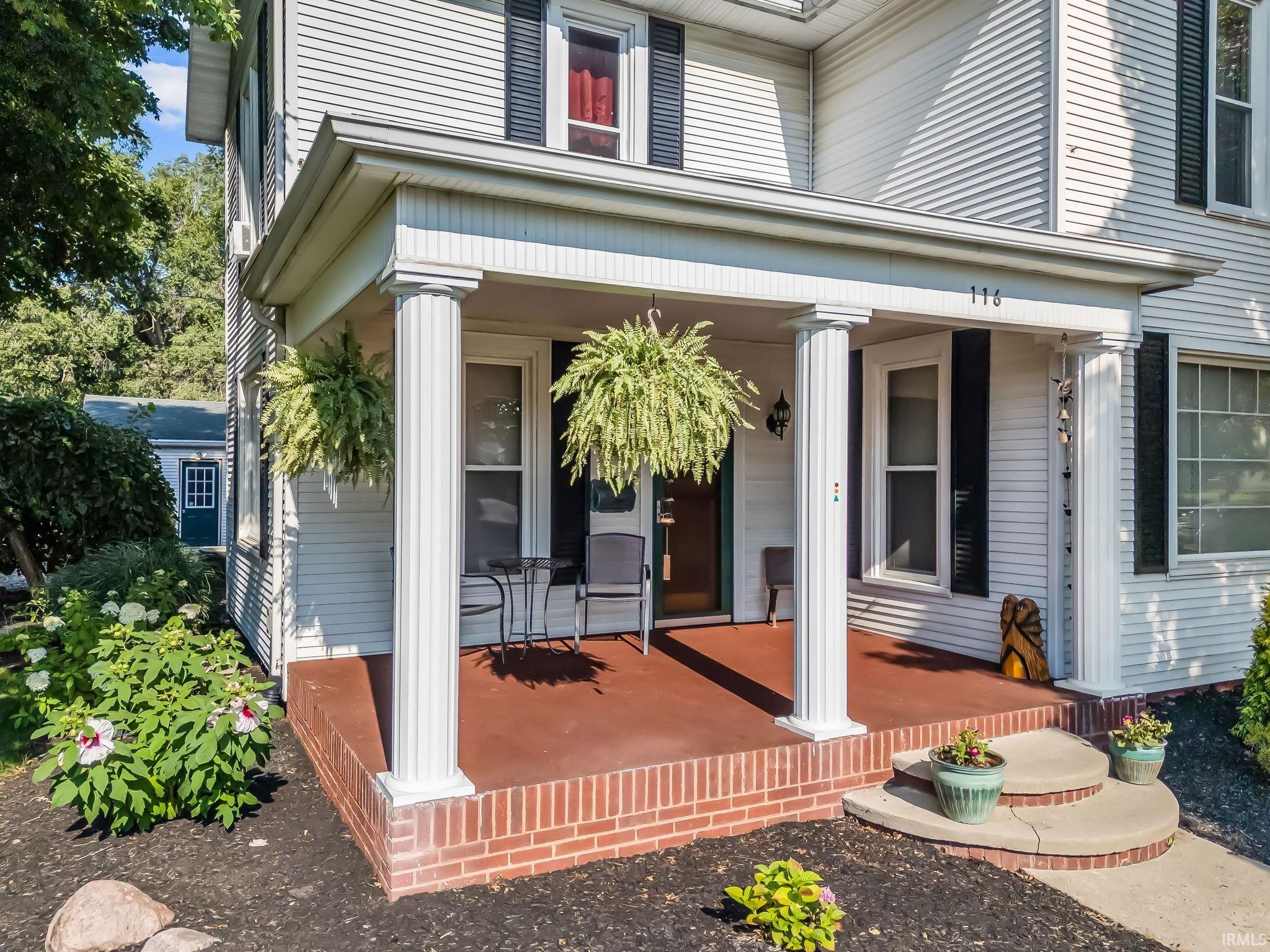 Homes for sale in Columbia, IN | 116 S Whitley Street, Columbia, IN 46725 | MLS# 202530878