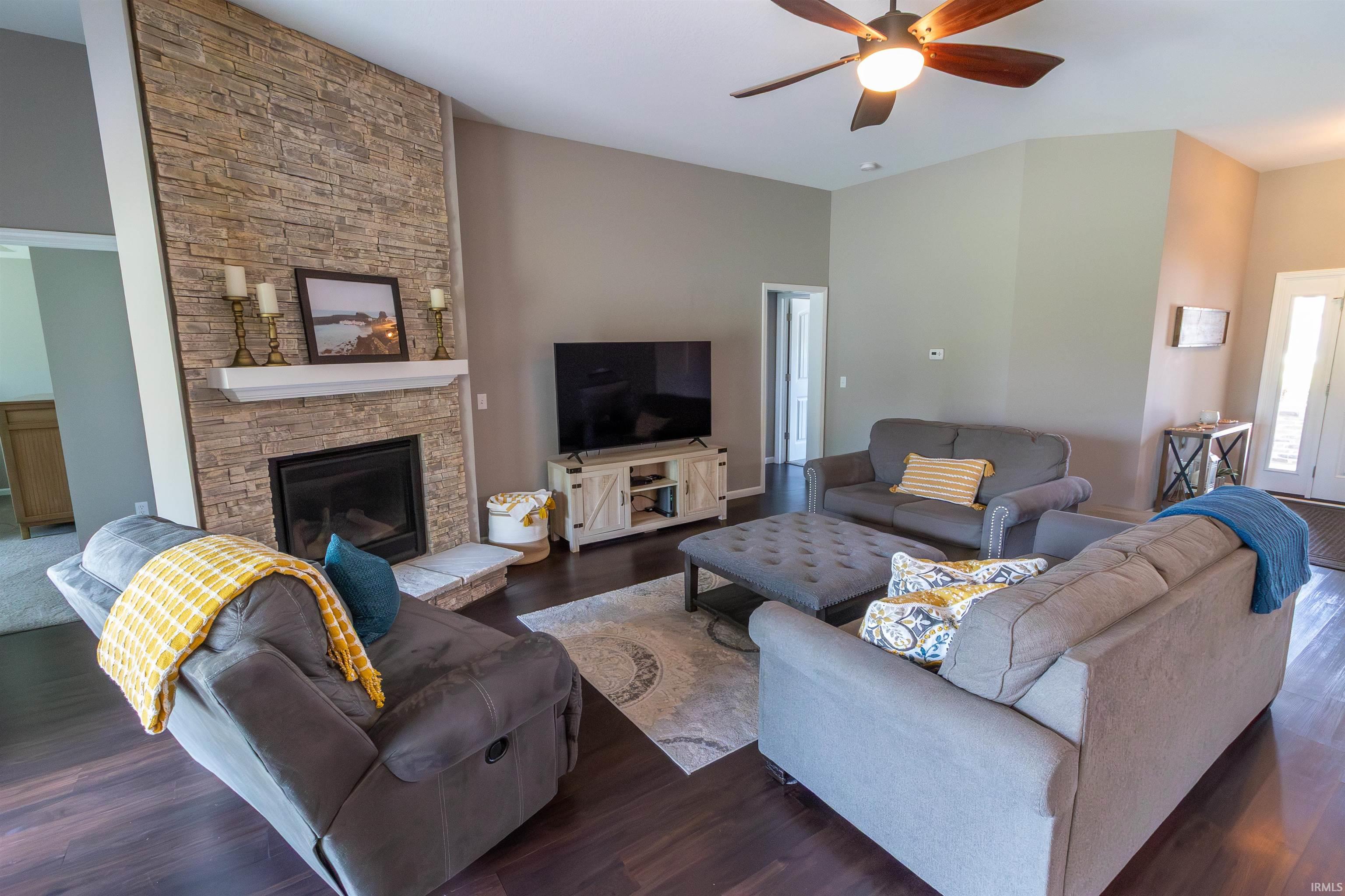 Homes for sale in Roanoke, IN | 11228 Calera Psge, Roanoke, IN 46783 | MLS# 202530933