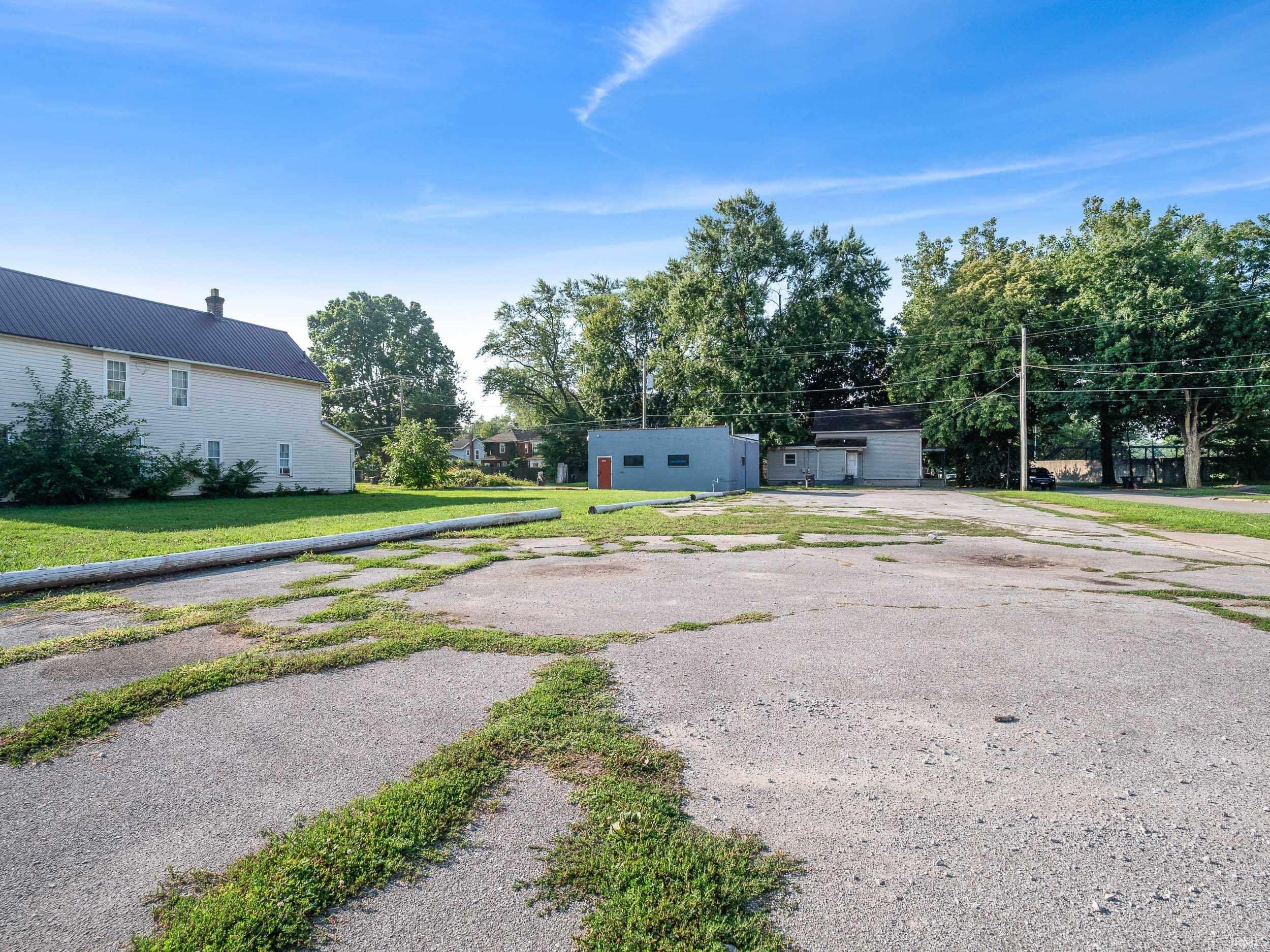 Photo 12 of 1327 W Main Street