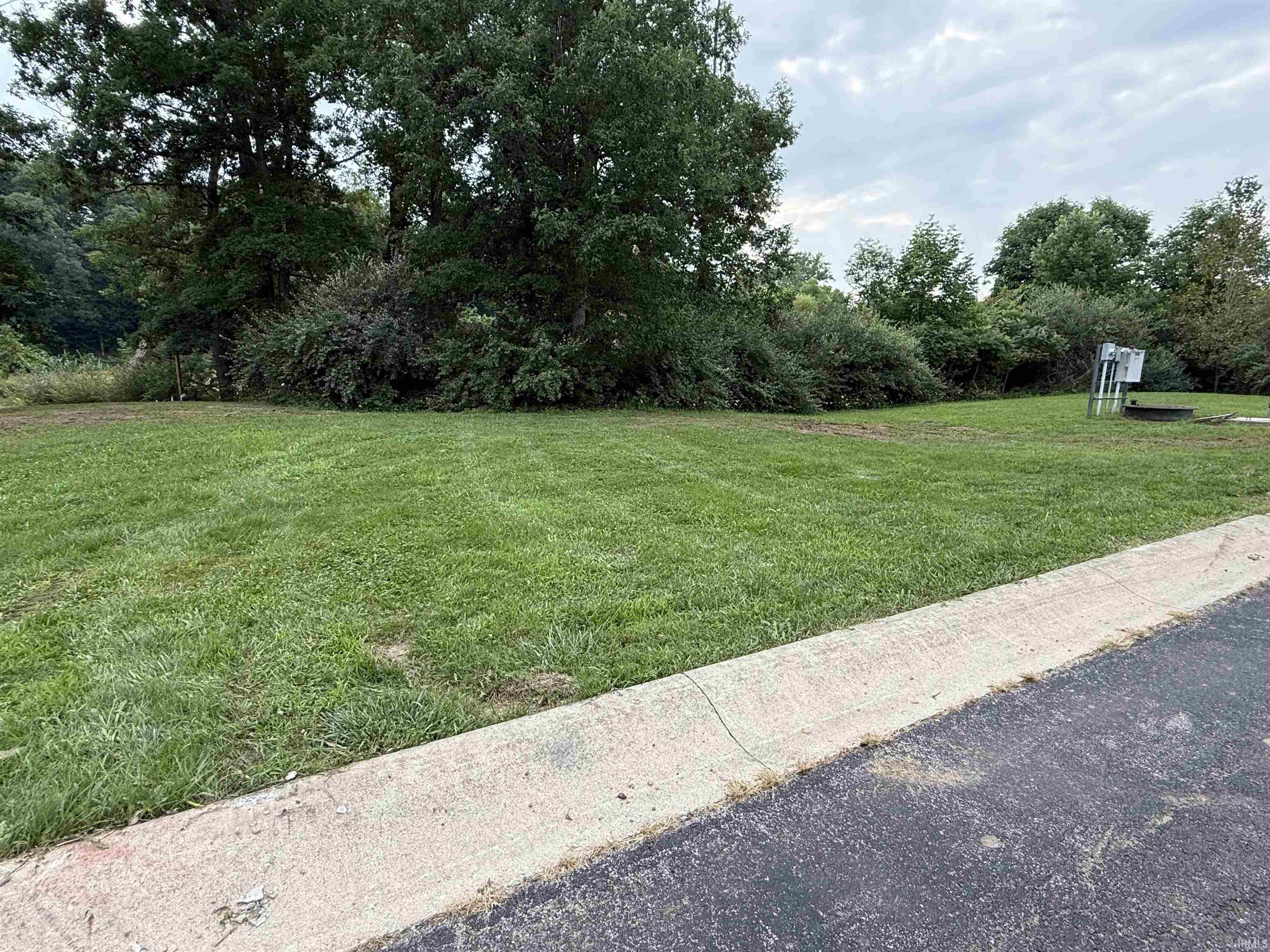 Homes for sale in Hamilton, IN | 20 Lane 270 A Hamilton Lake, Hamilton, IN 46742 | MLS# 202530975