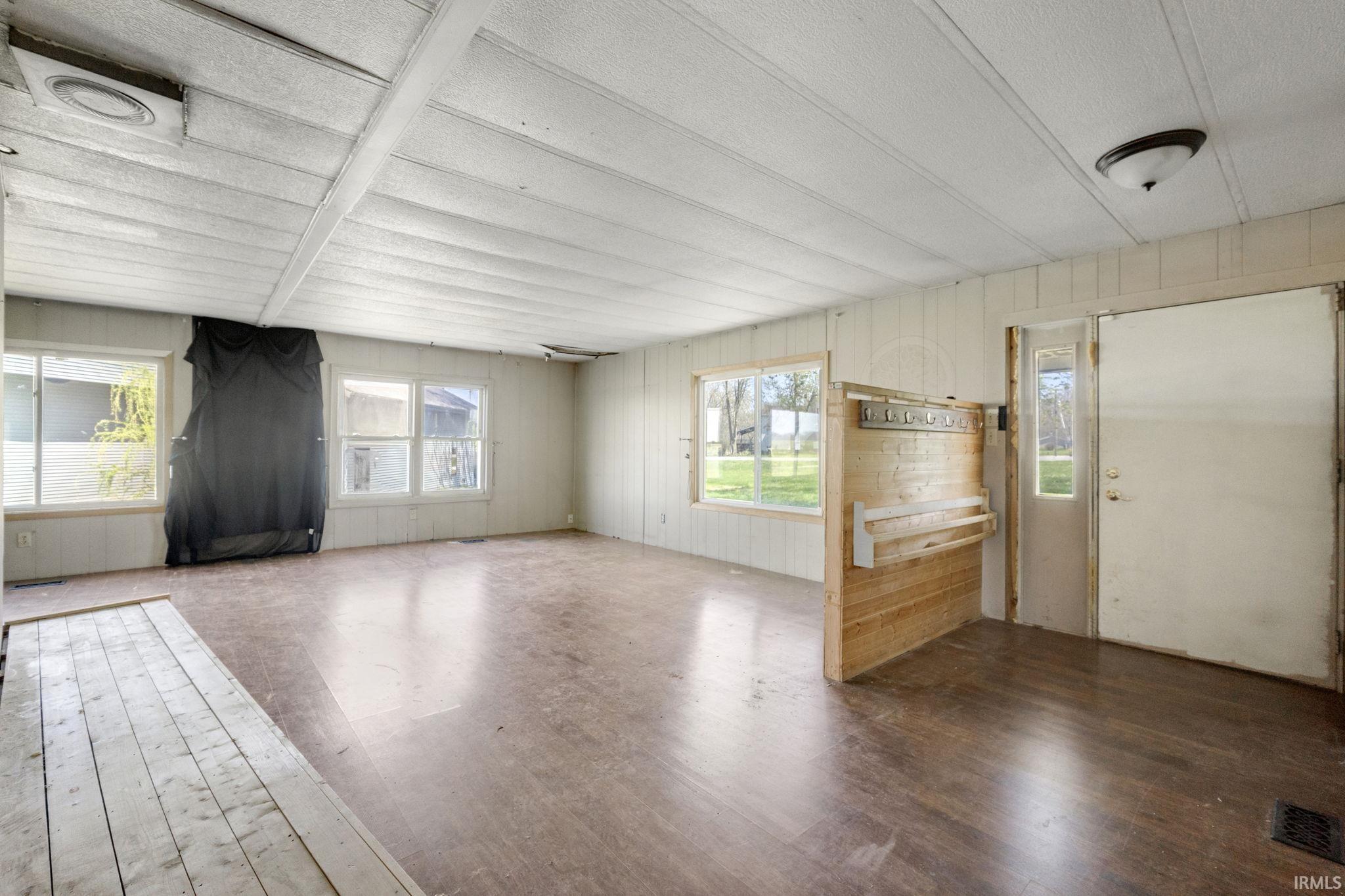 Homes for sale in Fort Wayne, IN | 7329 Butt Rd, Fort Wayne, IN 46818 | MLS# 202530977