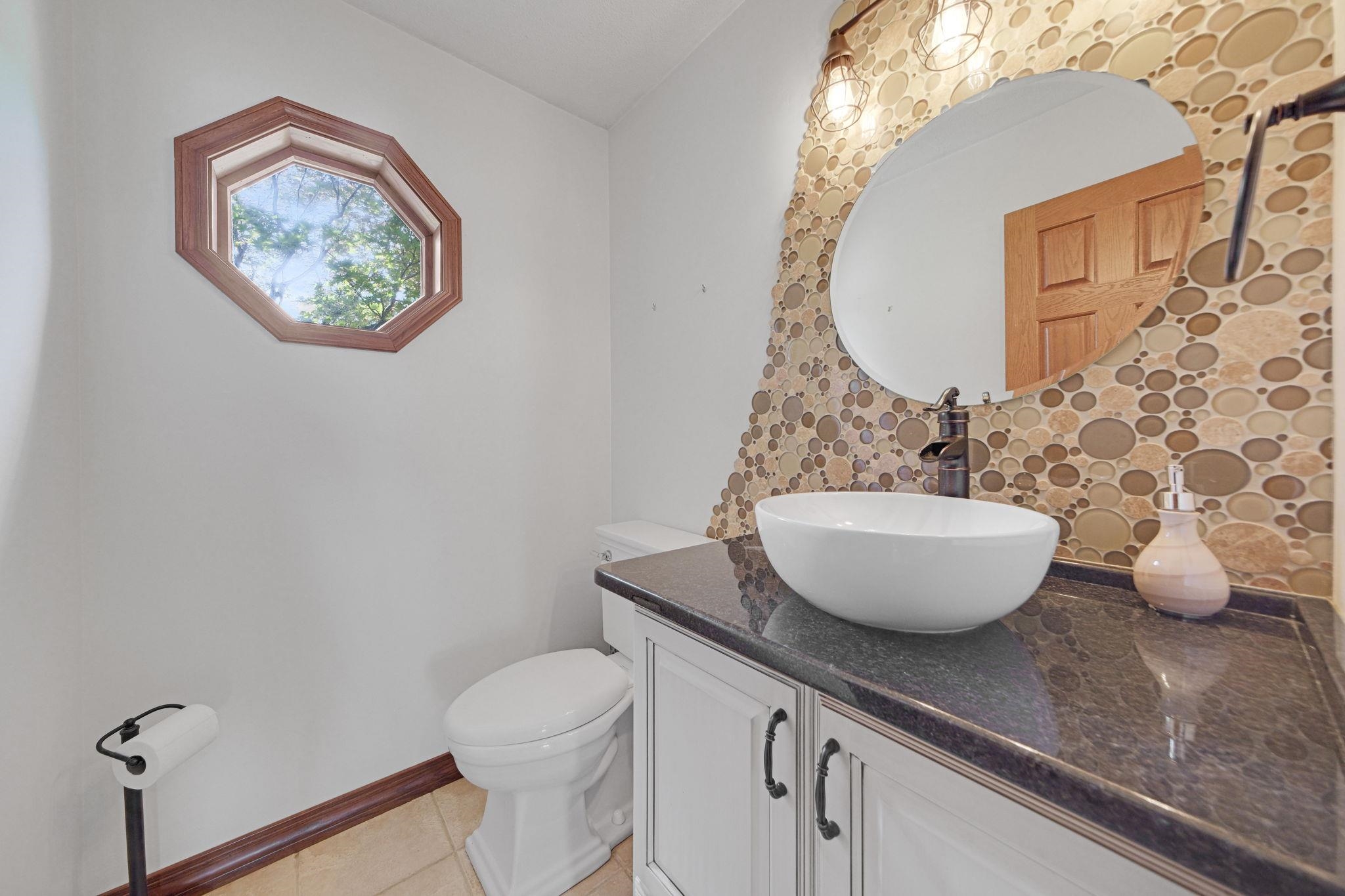 Photo 16 of 1114 Beechwood Drive