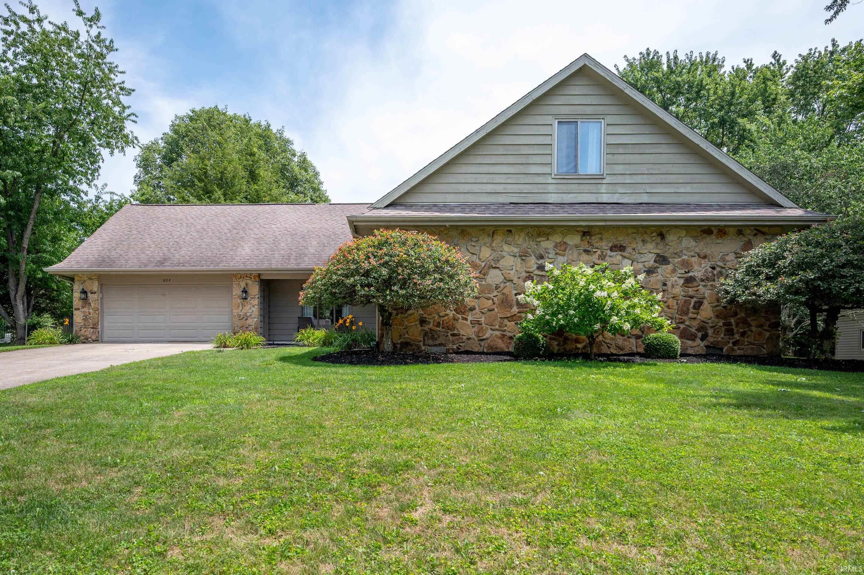 Homes for sale in Muncie, IN | 604 N Cherry Wood Ln, Muncie, IN 47304 | MLS# 202531026