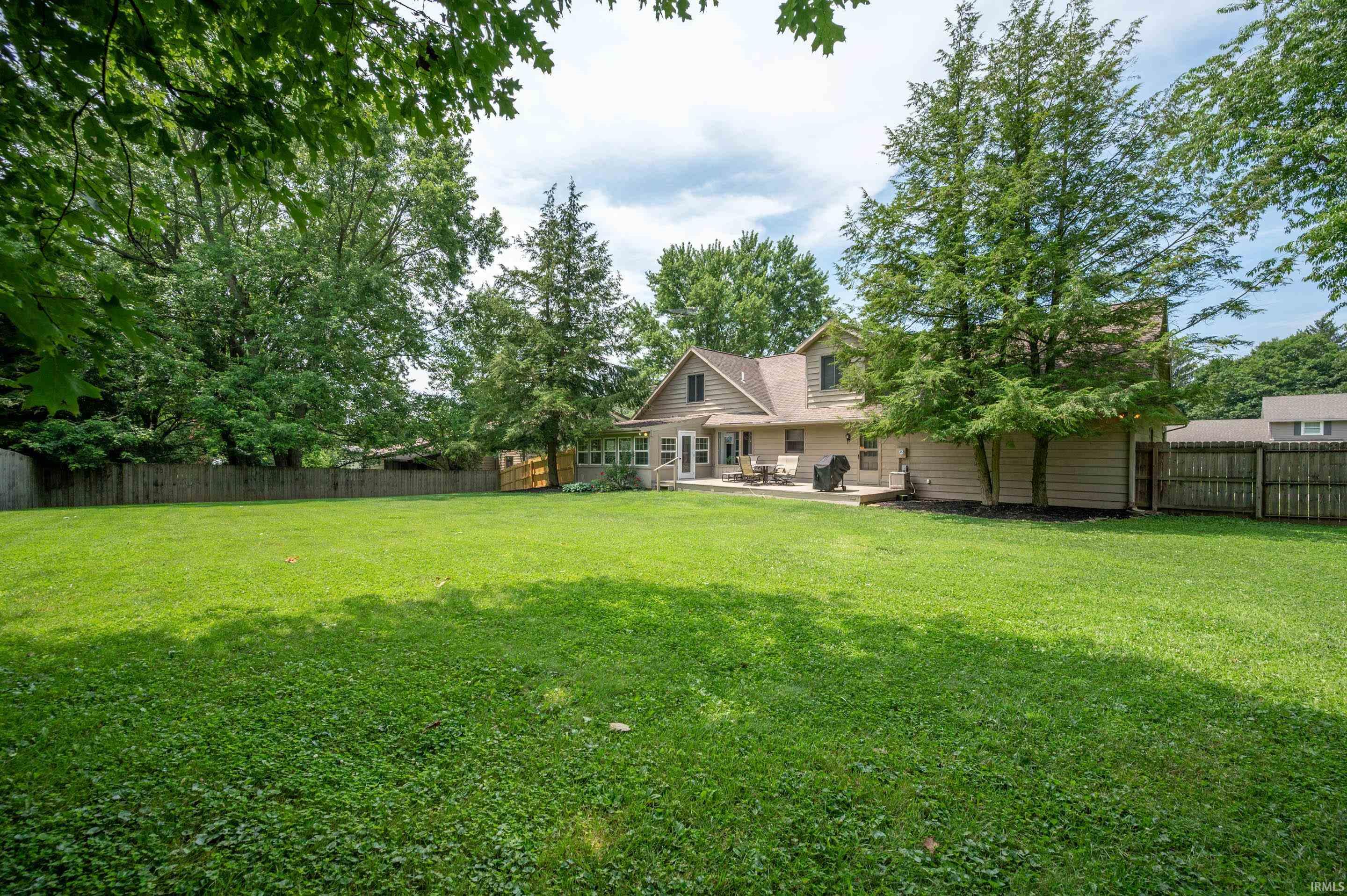 Homes for sale in Muncie, IN | 604 N Cherry Wood Ln, Muncie, IN 47304 | MLS# 202531026