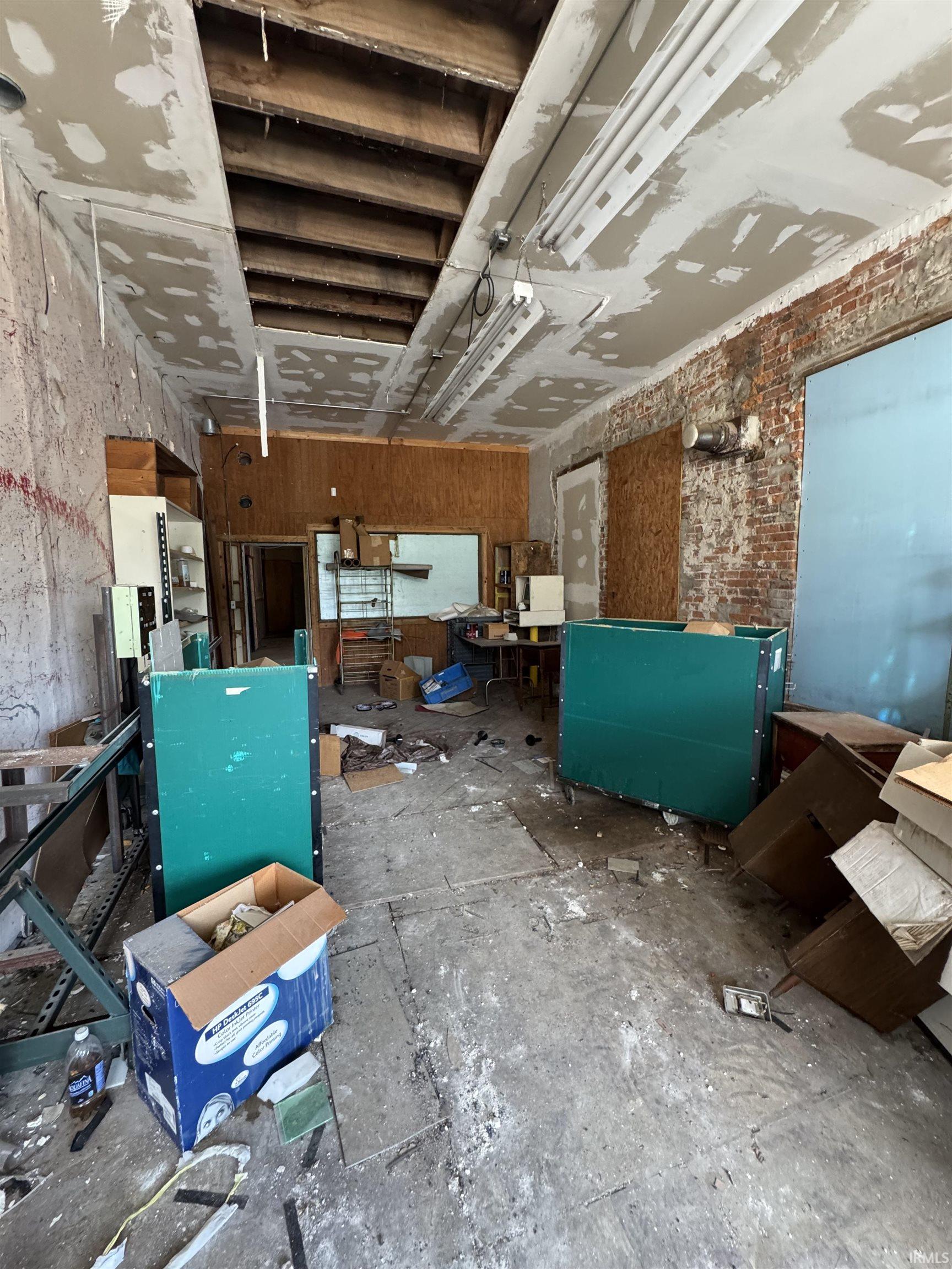 Photo 17 of 75 S Main Street