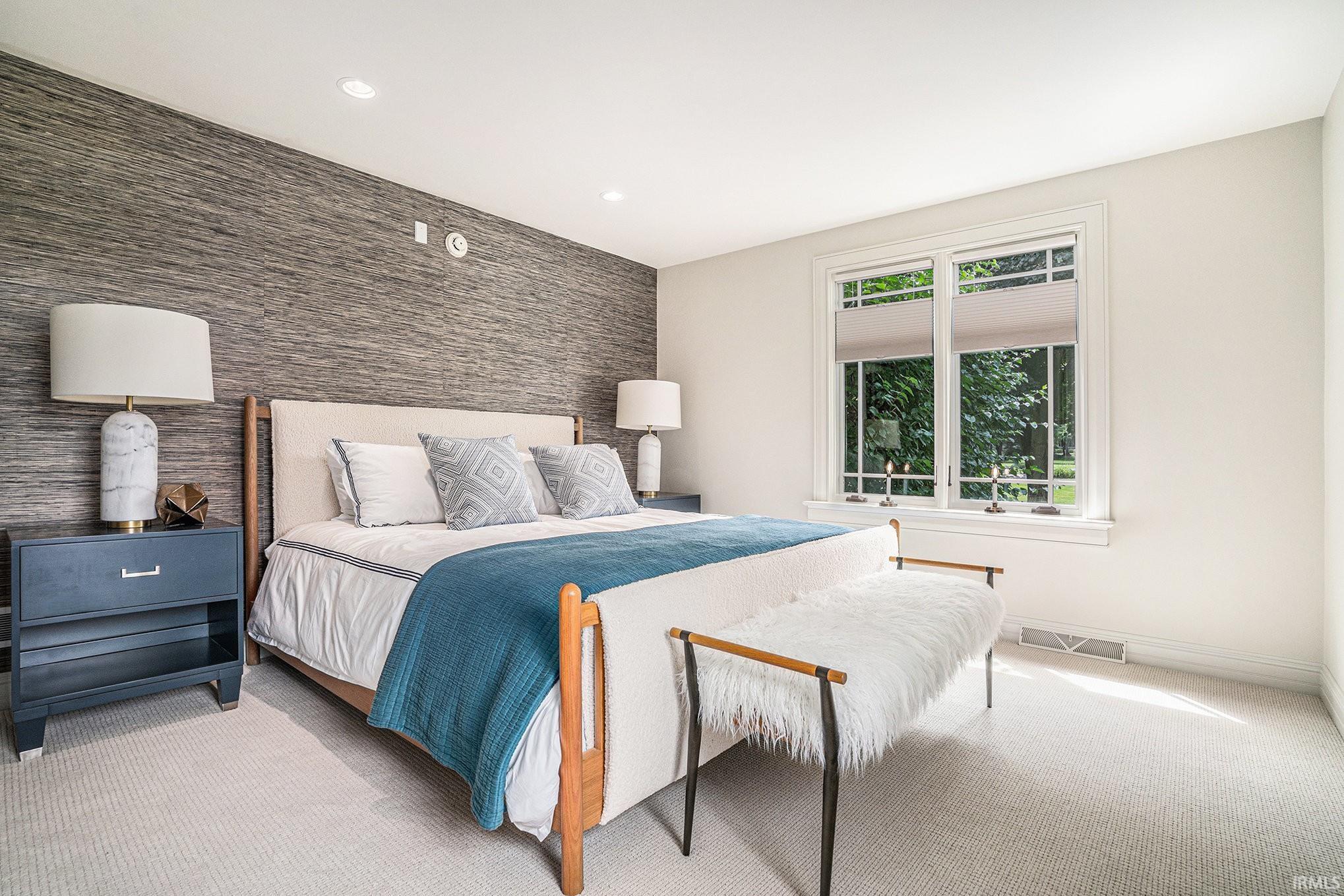 Photo 23 of 622 Bristol Avenue