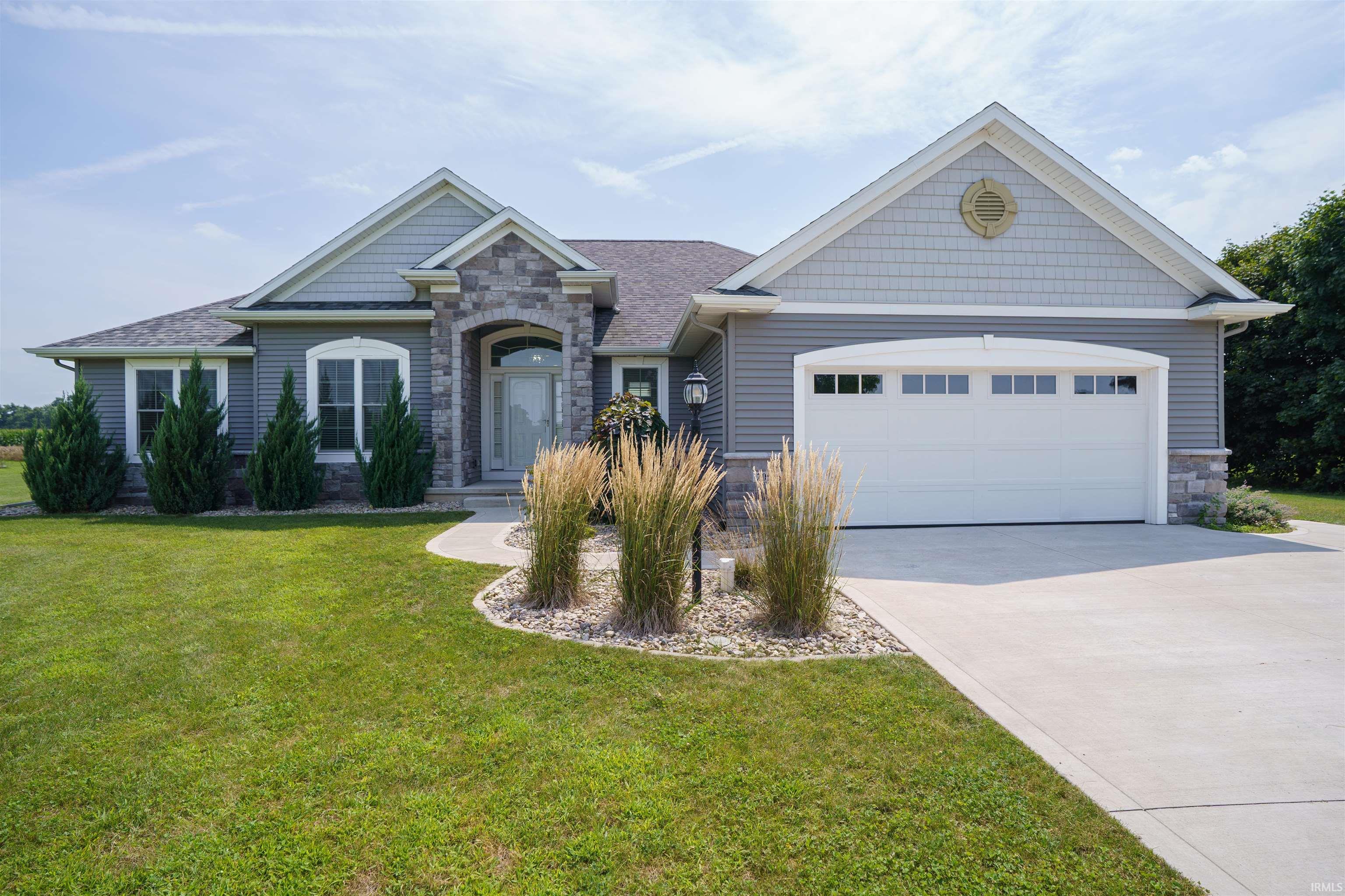 Homes for sale in Milford, IN | 20566 Us Hwy 6, Milford, IN 46542 | MLS# 202531102