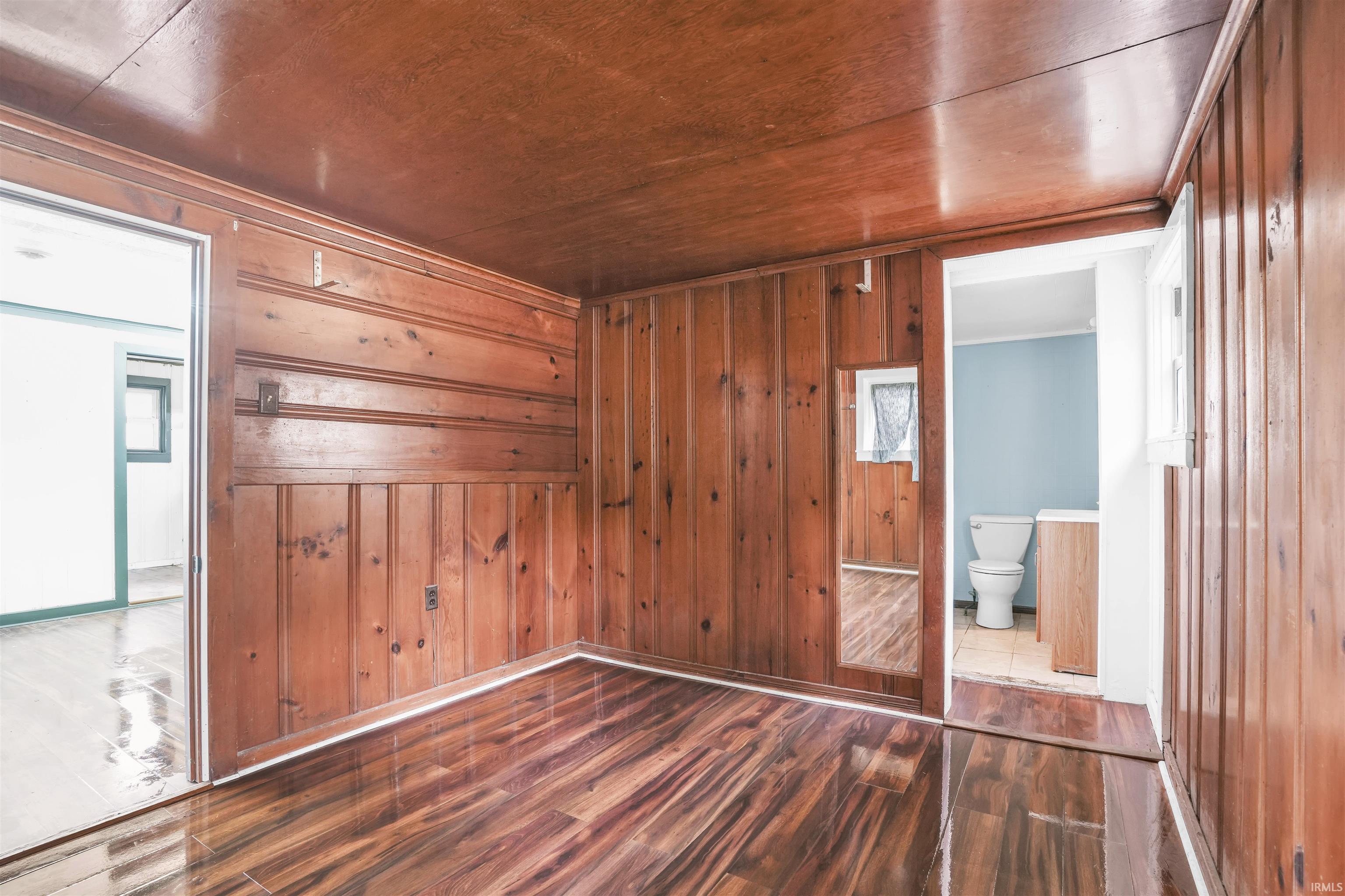 Photo 5 of 3102 Crestmont Drive