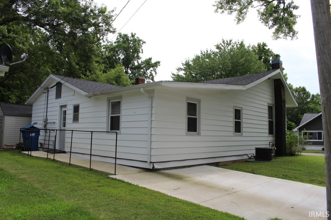 Homes for sale in Covington, IN | 801 Washington St, Covington, IN 47932 | MLS# 202531164