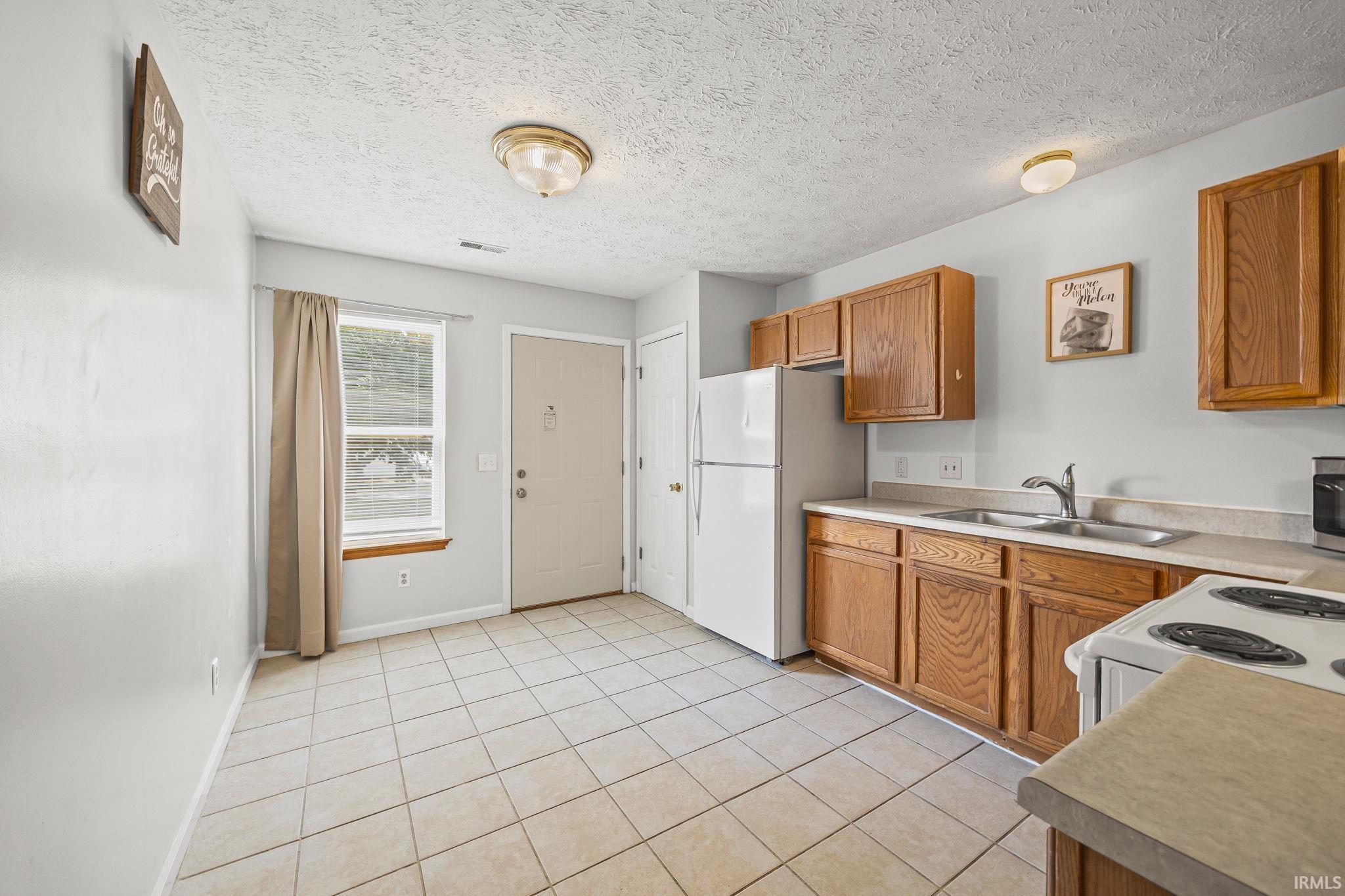 Homes for sale in Lafayette, IN | 143 Kinkaid Dr, Lafayette, IN 47905 | MLS# 202531176