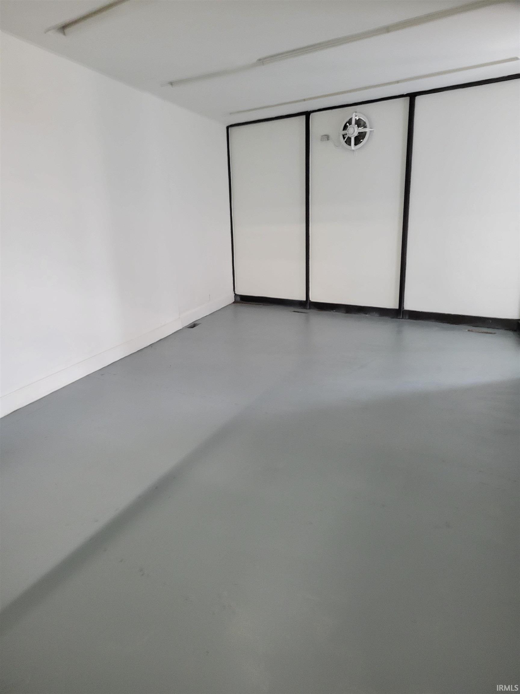 Photo 5 of 228 W Marion Street