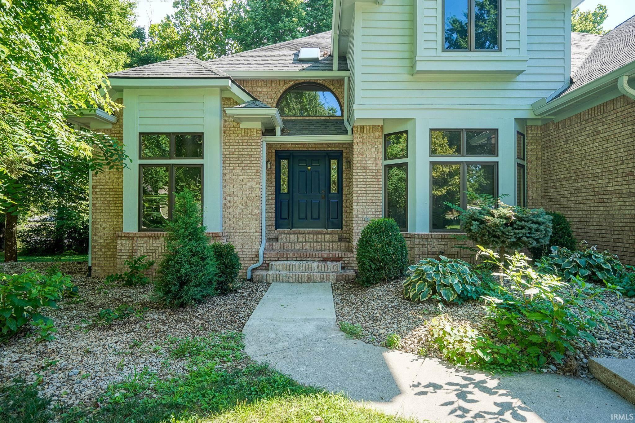 Homes for sale in Greentown, IN | 603 Knoll Wood Ln, Greentown, IN 46936 | MLS# 202531263