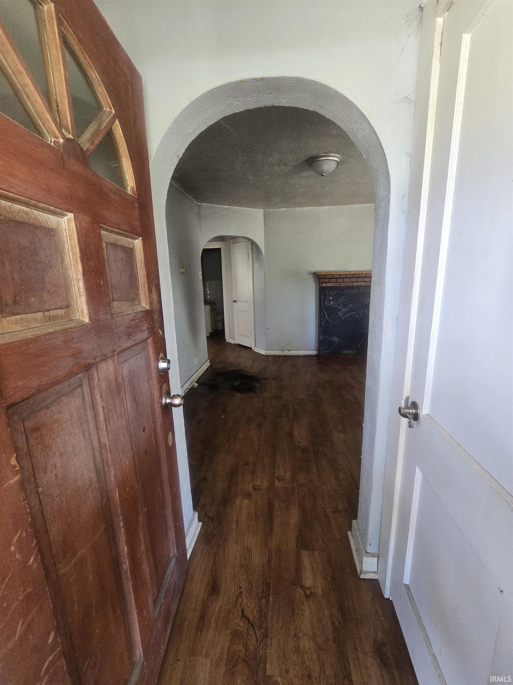 Homes for sale in Muncie, IN | 2732 S Hoyt Ave, Muncie, IN 47302 | MLS# 202531301