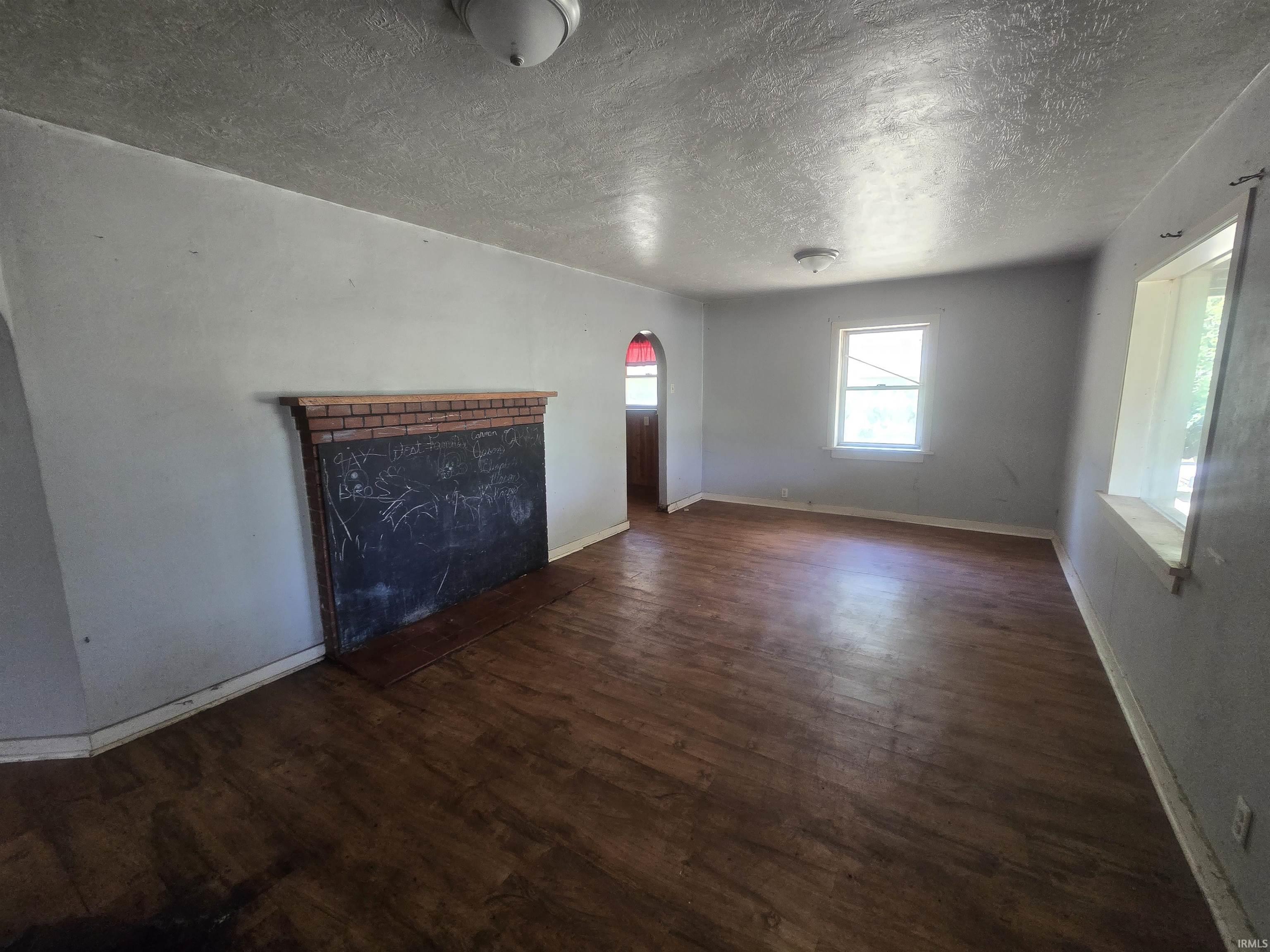 Homes for sale in Muncie, IN | 2732 S Hoyt Ave, Muncie, IN 47302 | MLS# 202531301