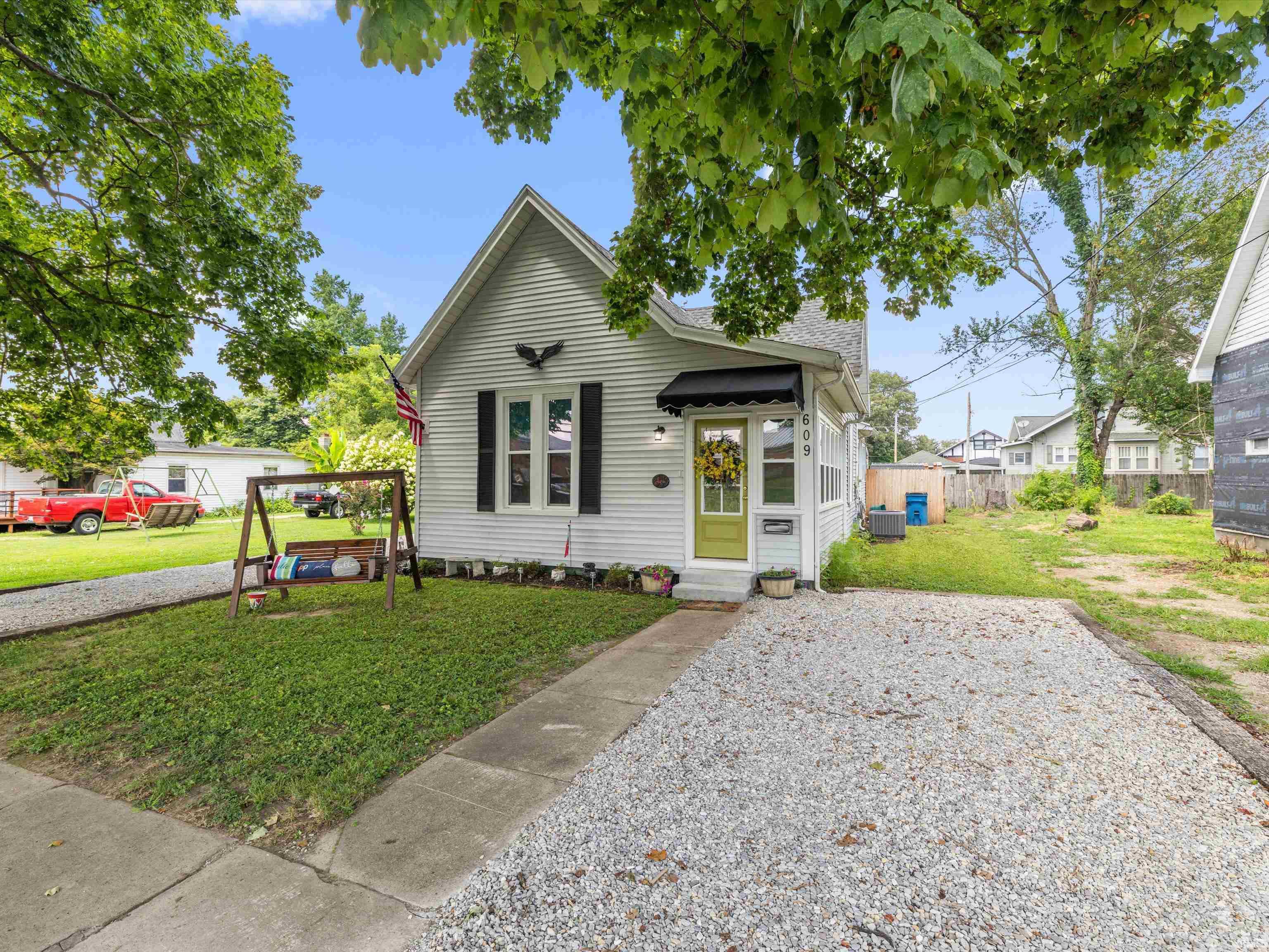 Homes for sale in Rockport, IN | 609 Walnut St, Rockport, IN 47635 | MLS# 202531329