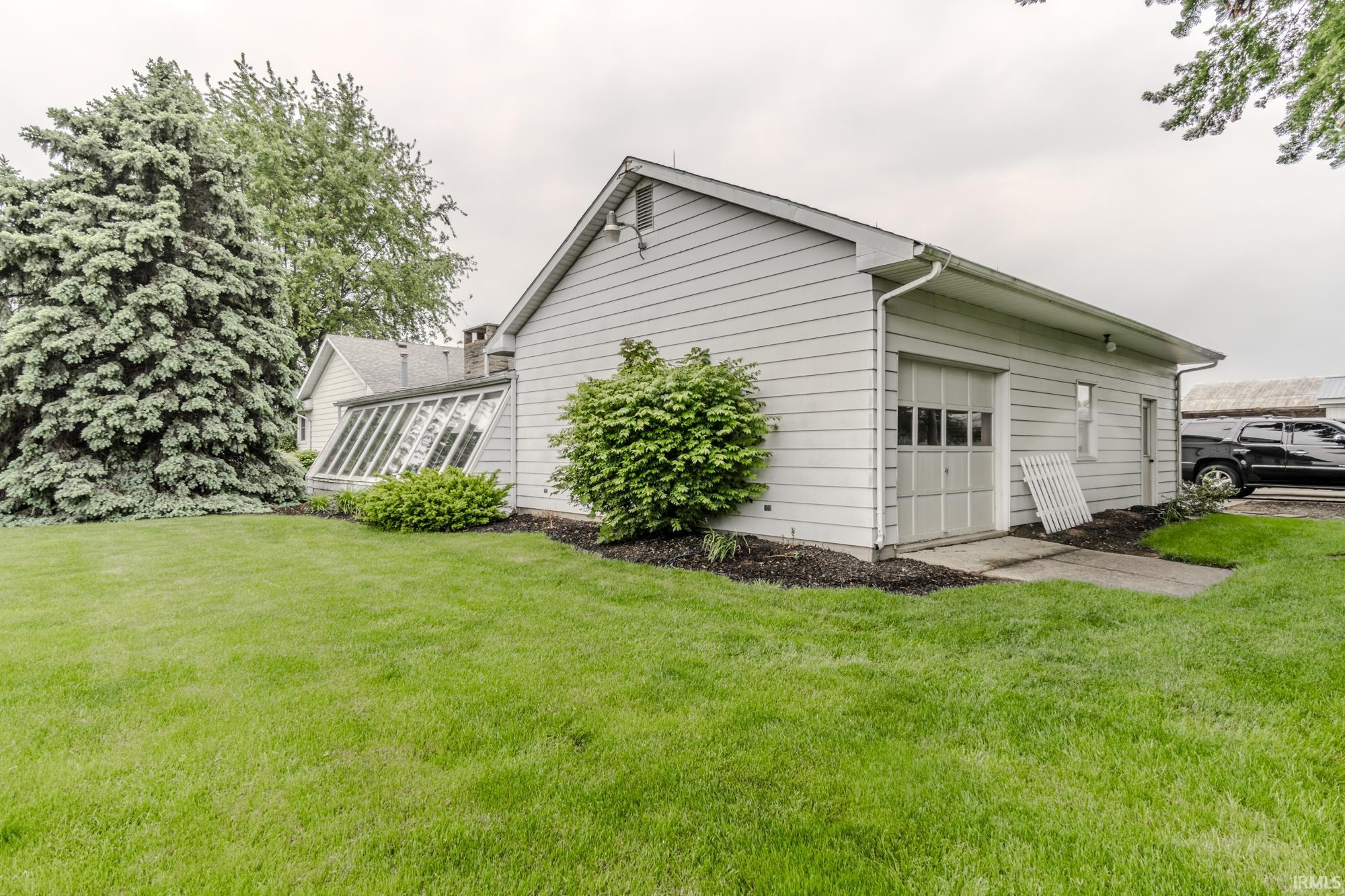 Photo 31 of 14408 Leo Road