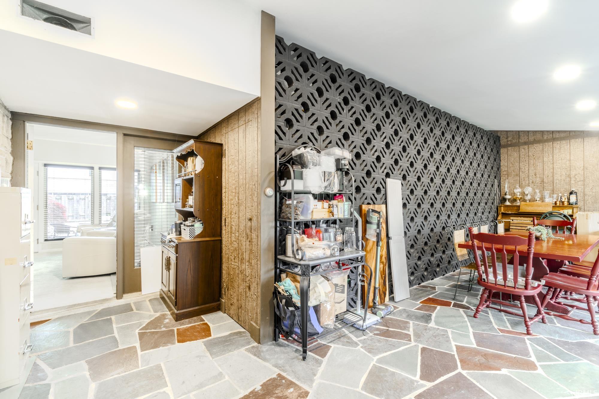 Photo 7 of 14408 Leo Road