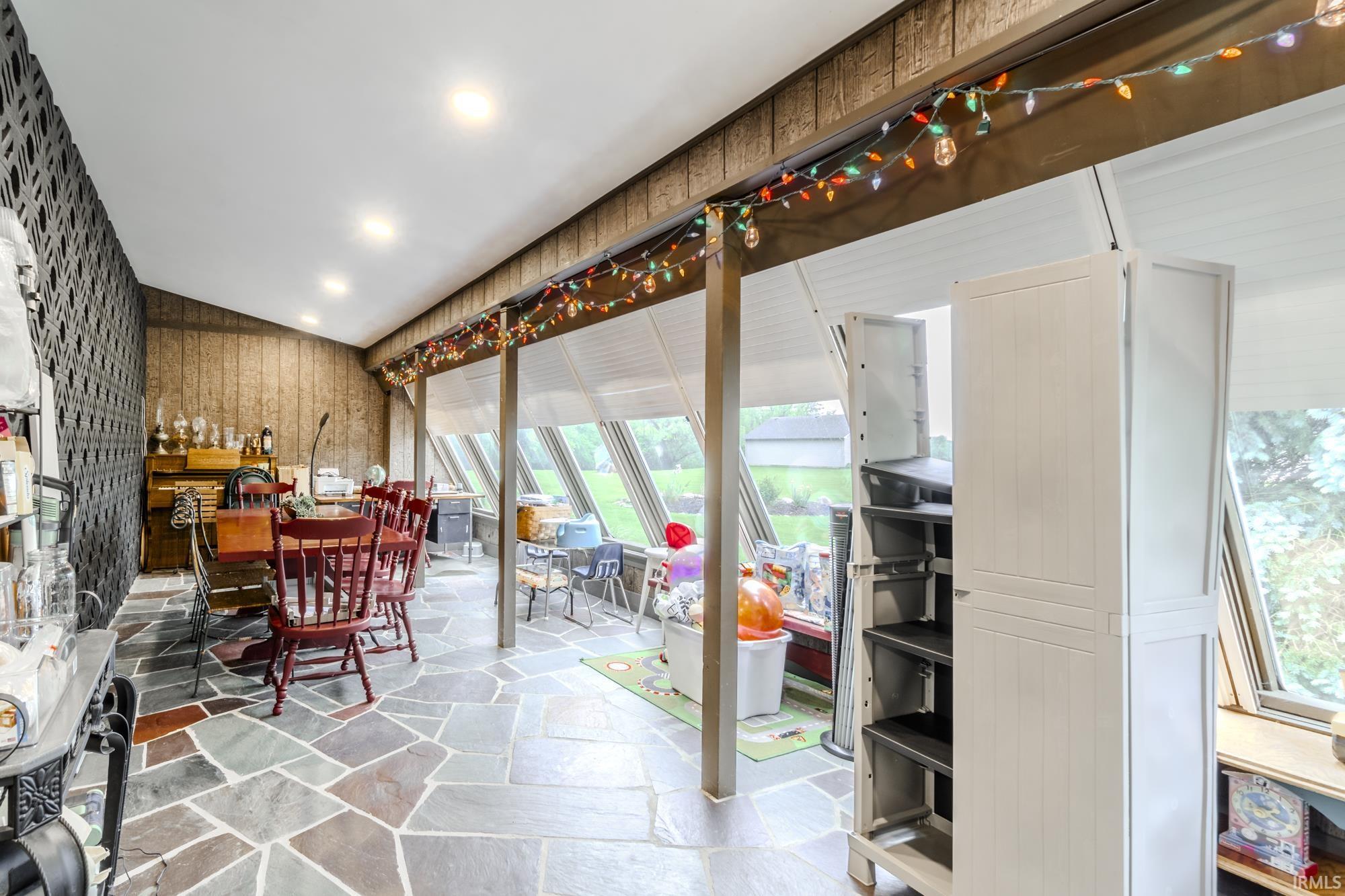 Photo 9 of 14408 Leo Road