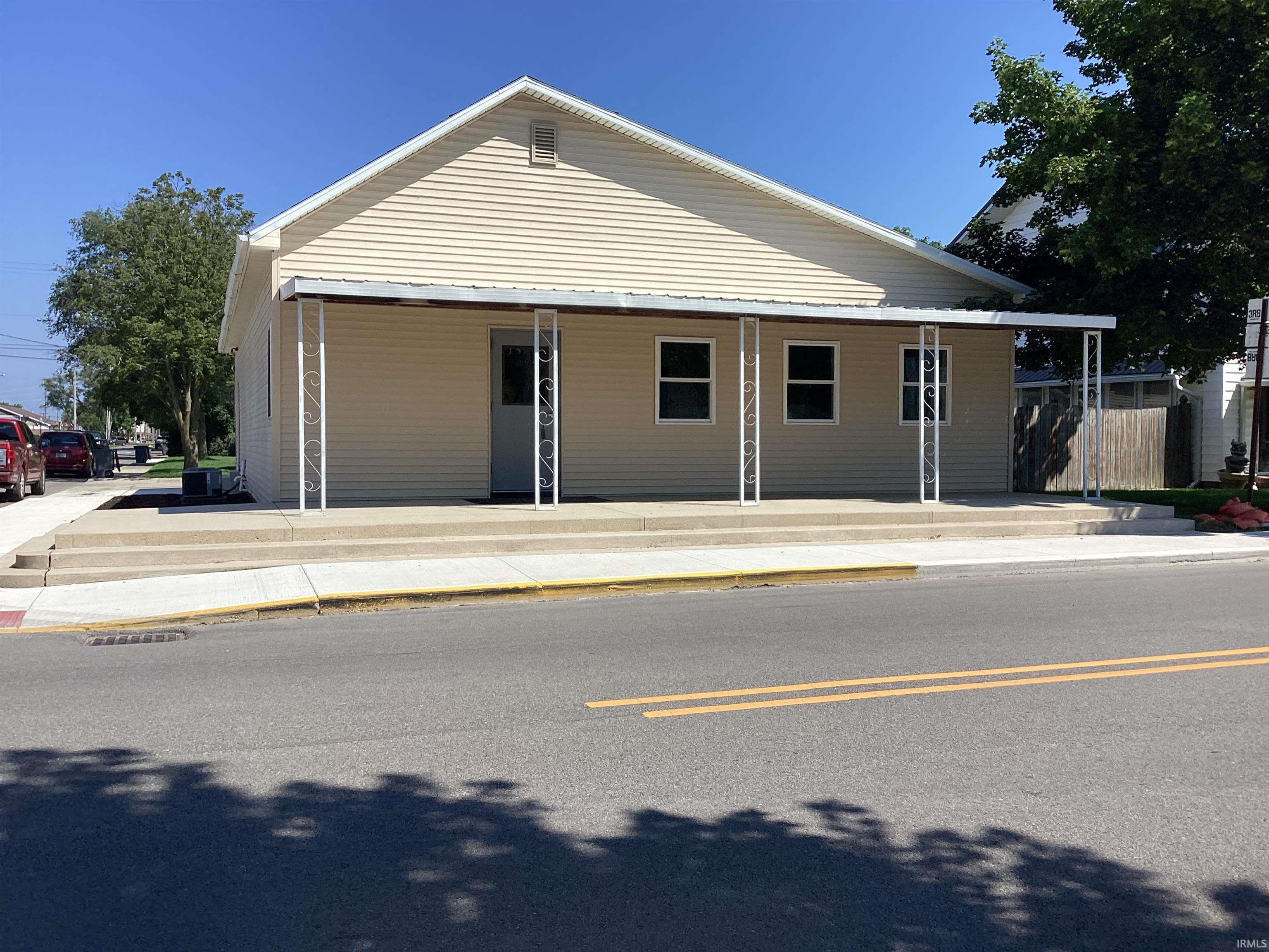 Homes for sale in Decatur, IN | 618 Adams St, Decatur, IN 46733 | MLS# 202531390