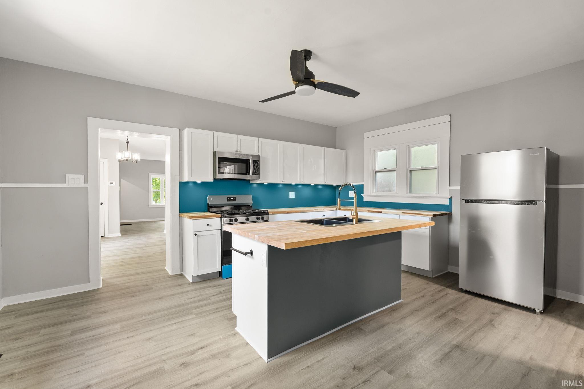 Photo 13 of 3424 Indiana Avenue