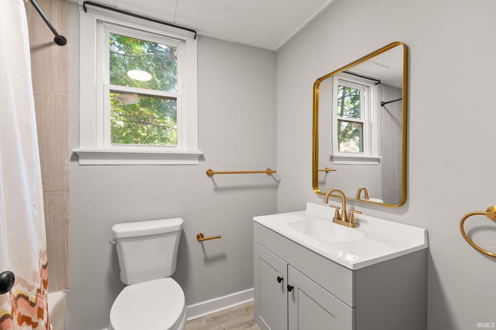 Photo 17 of 3424 Indiana Avenue