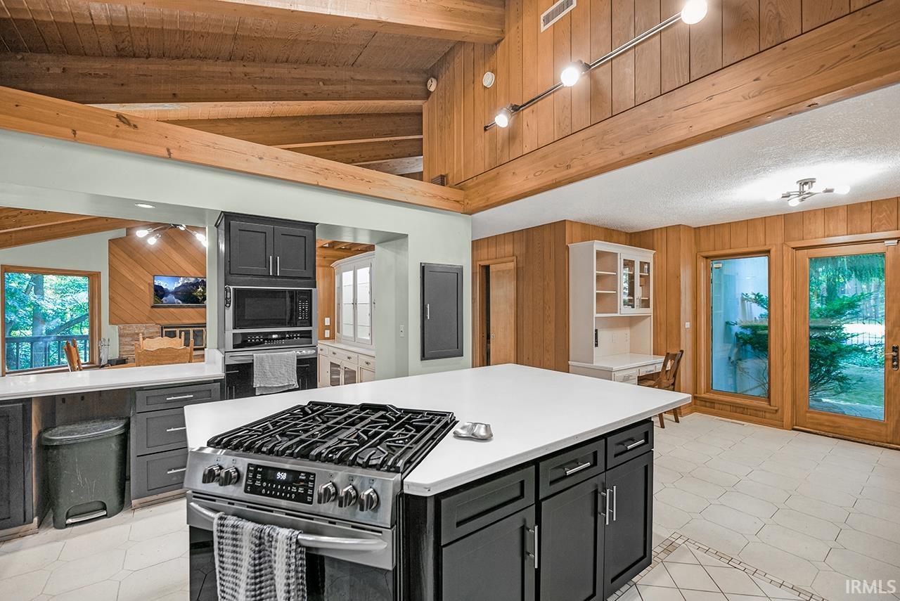 Photo 12 of 55944 Dana Drive