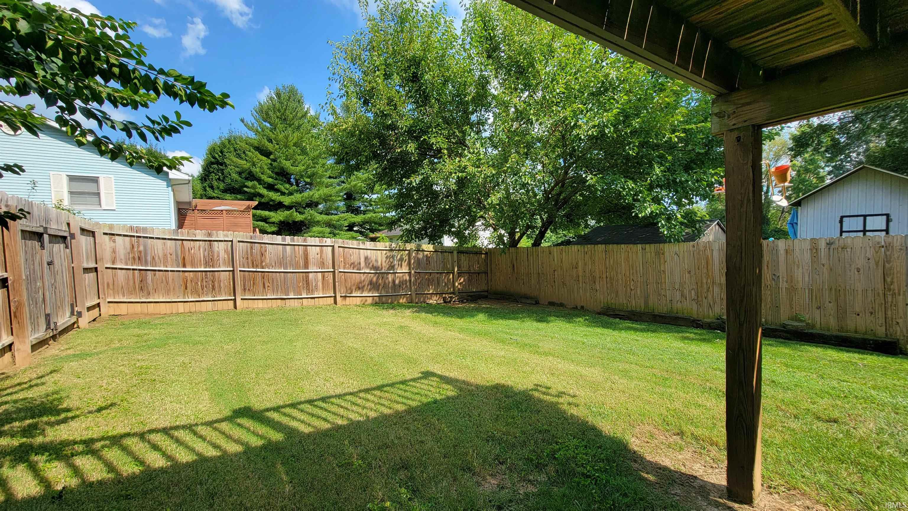 Homes for sale in Washington, IN | 7 Tulip Ln, Washington, IN 47501 | MLS# 202531475