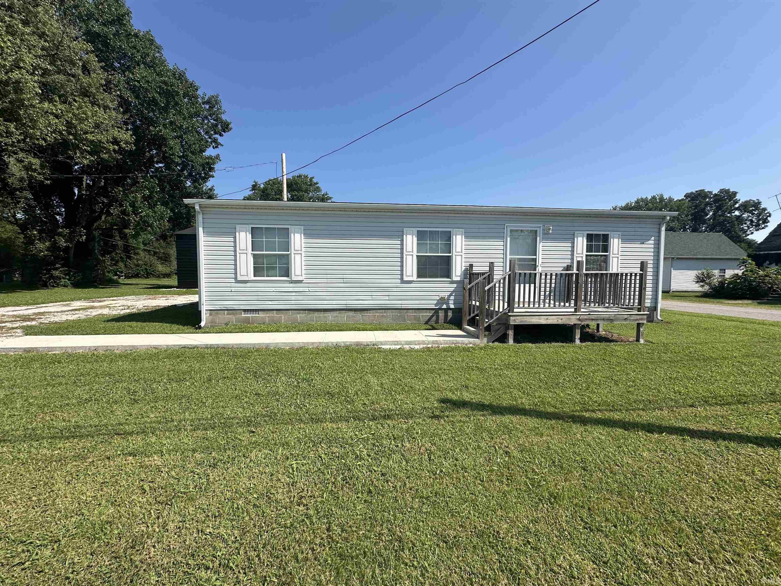 Homes for sale in Linton, IN | 230 Se 6th St, Linton, IN 47441 | MLS# 202531530