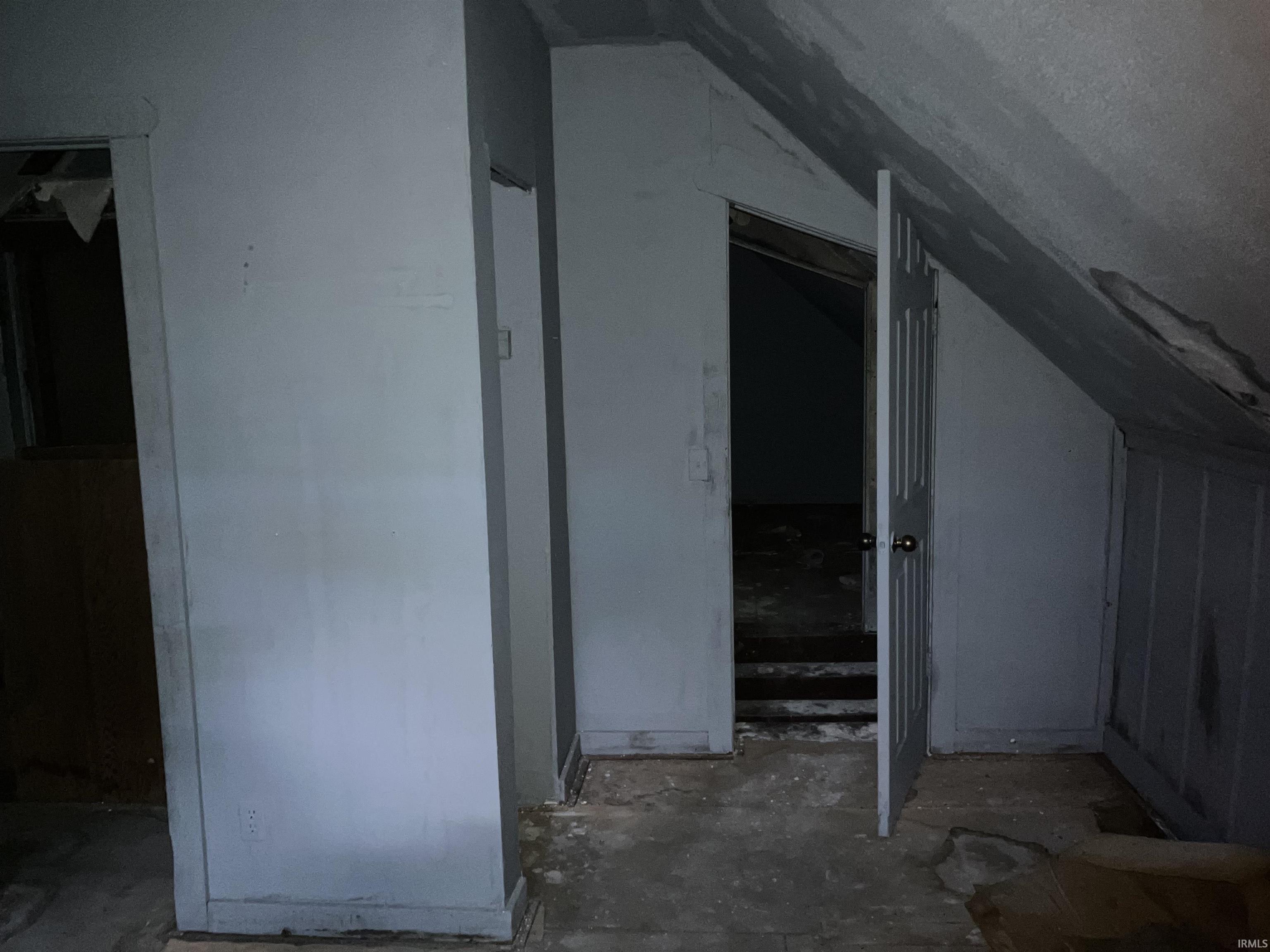 Homes for sale in Evansville, IN | 210 Read St, Evansville, IN 47710 | MLS# 202531540