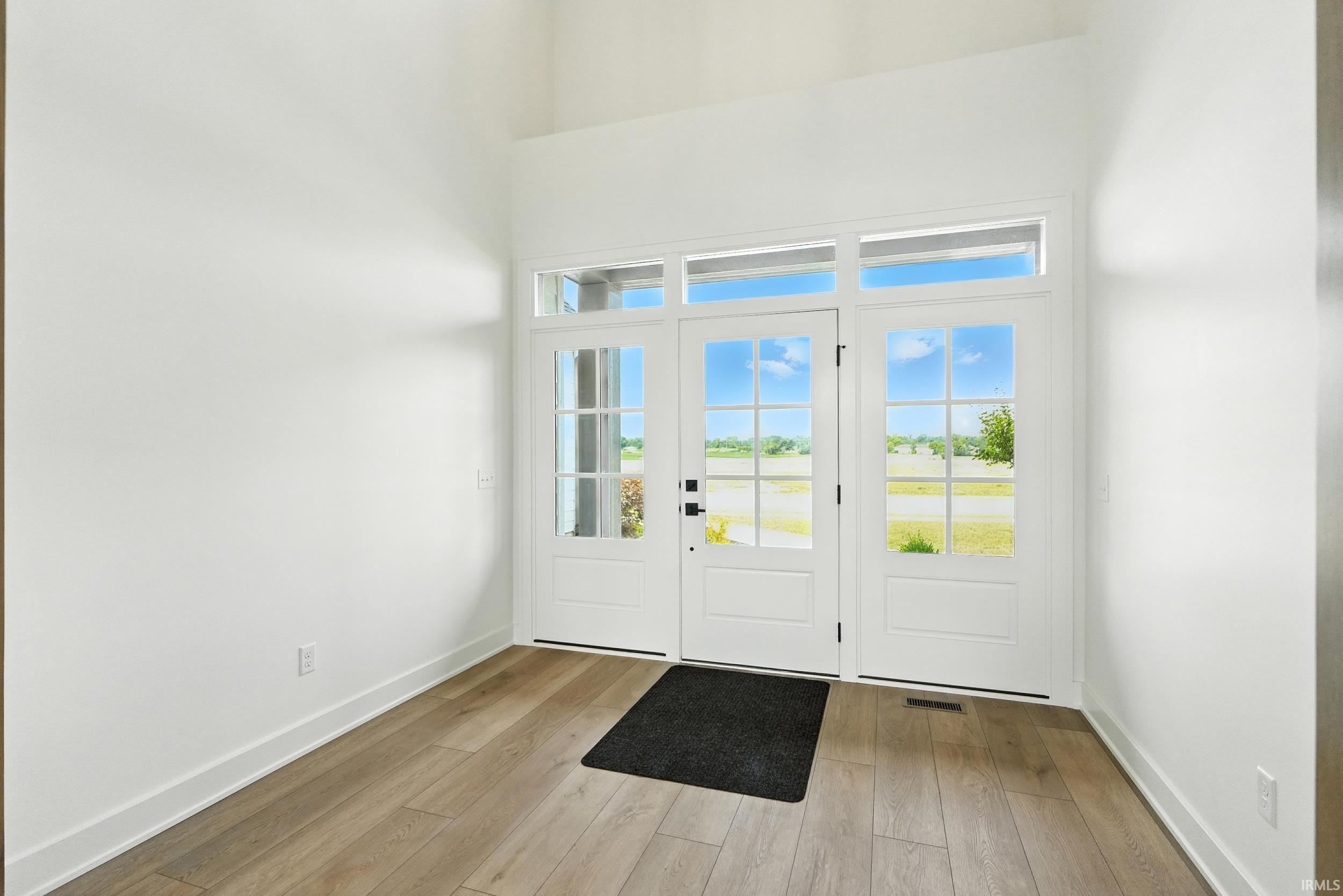 Fort Wayne Real Estate: 12279 Blue Jay Trail IN 46814 $799 000