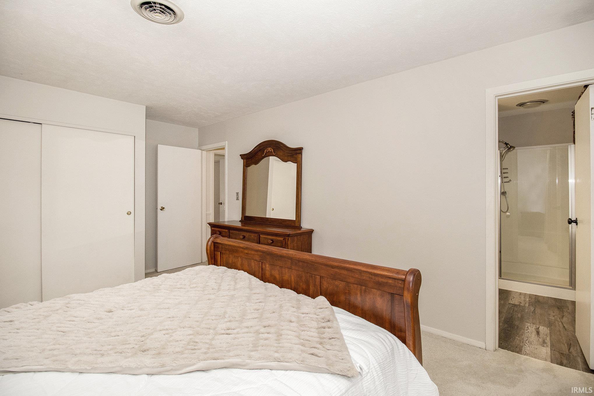 Photo 13 of 54160 Forest Grove Avenue