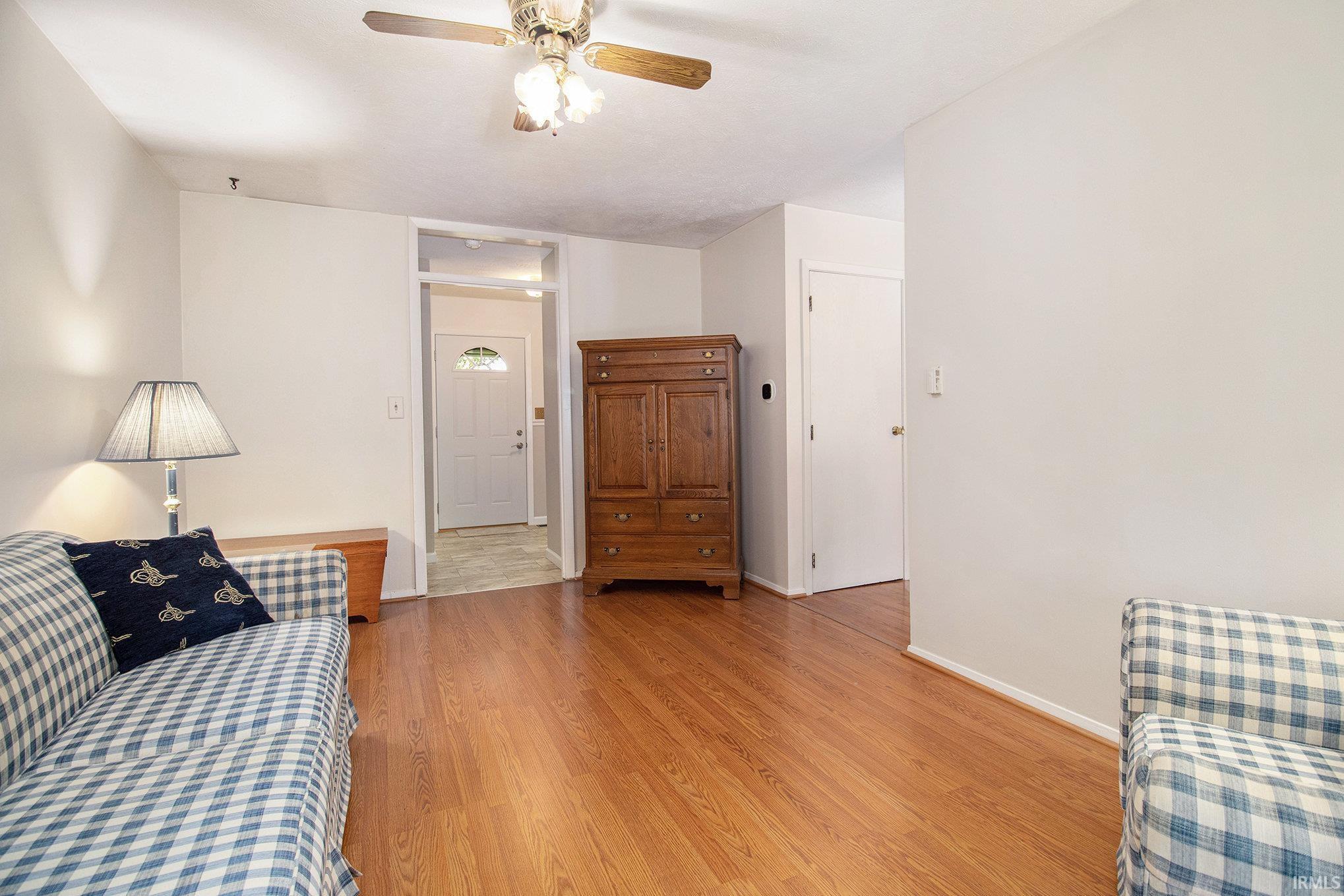 Photo 5 of 54160 Forest Grove Avenue