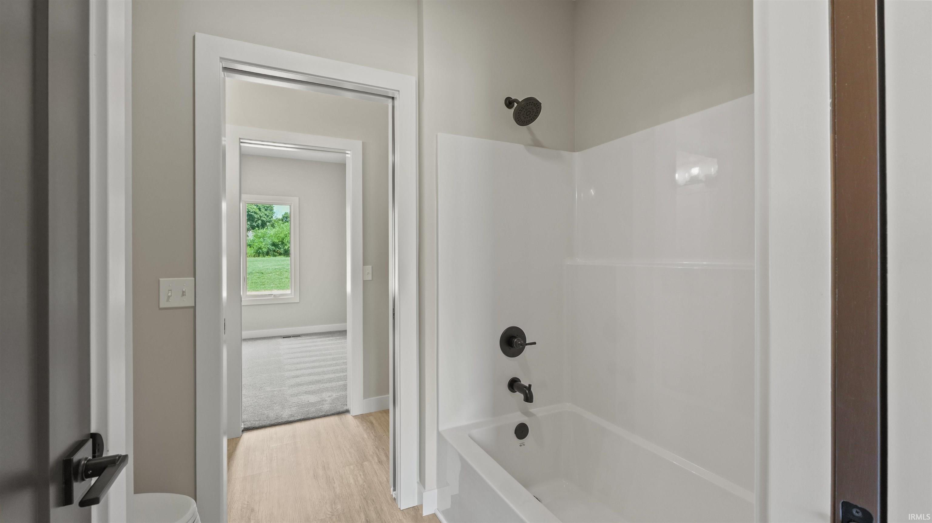 Photo 22 of 619 Grantham Passage