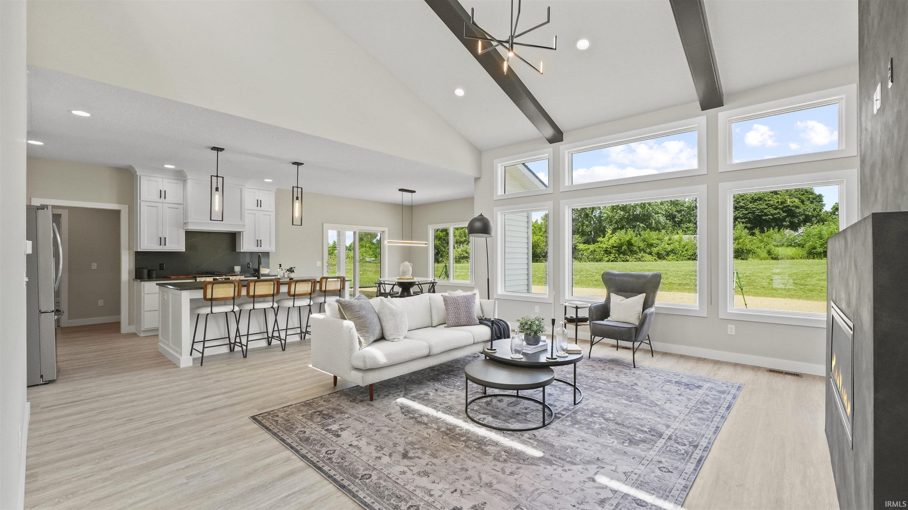 Photo 3 of 619 Grantham Passage