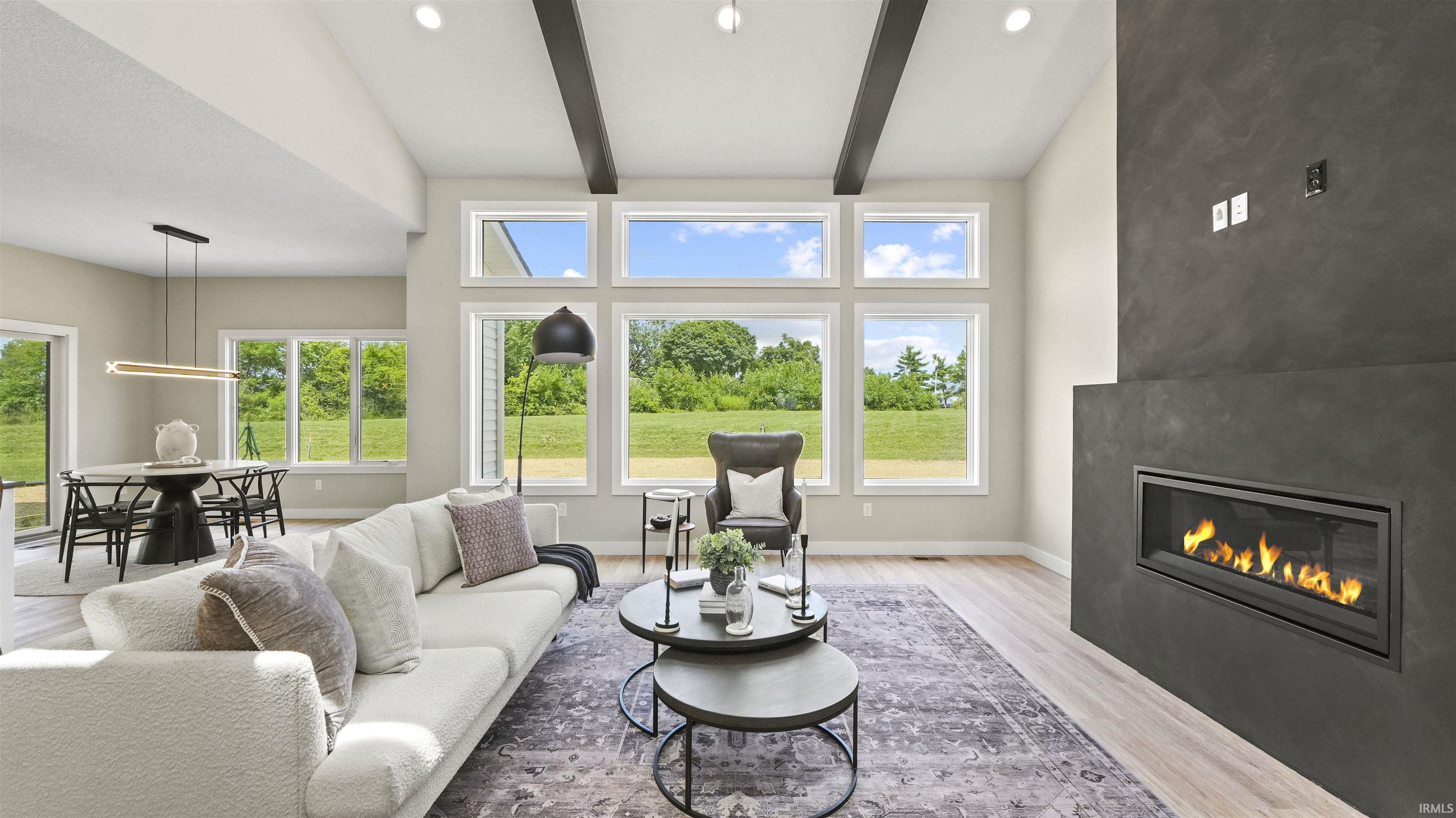 Photo 4 of 619 Grantham Passage