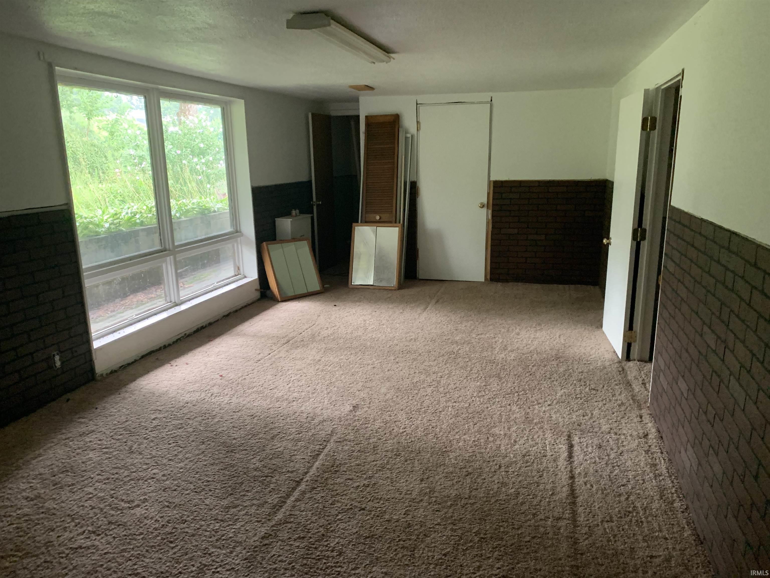 Photo 10 of 1202 S Shore Drive