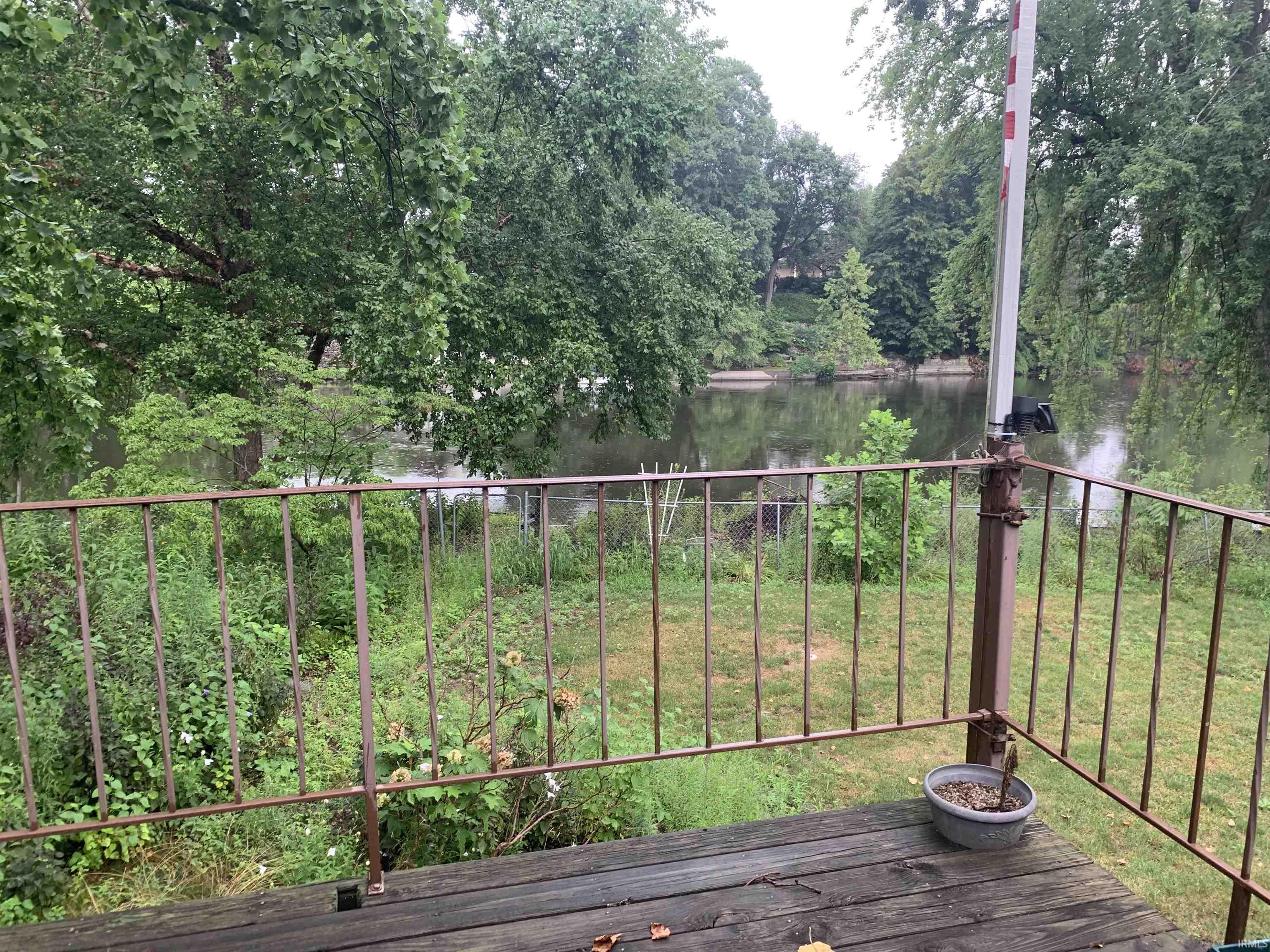 Photo 13 of 1202 S Shore Drive