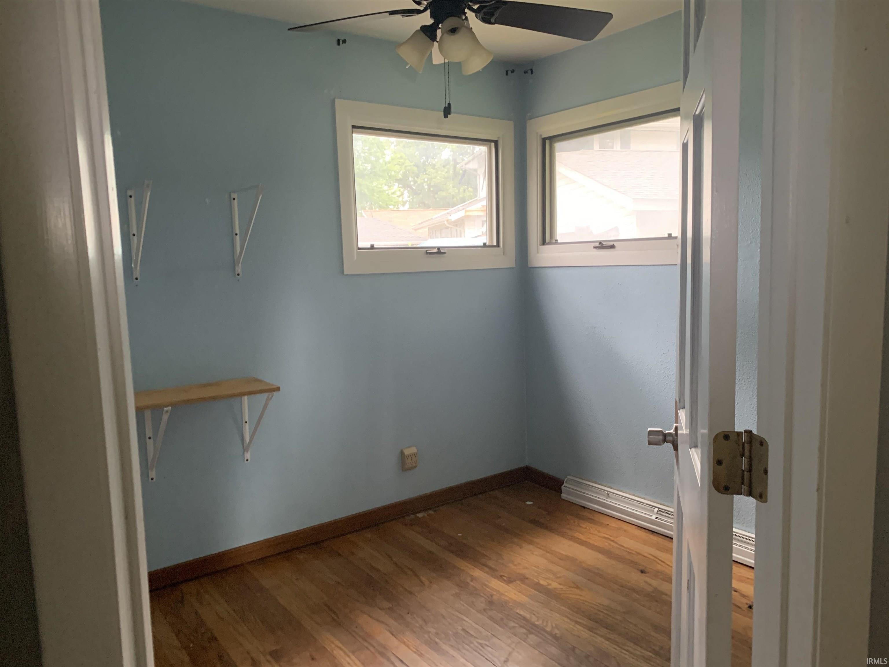 Photo 9 of 1202 S Shore Drive