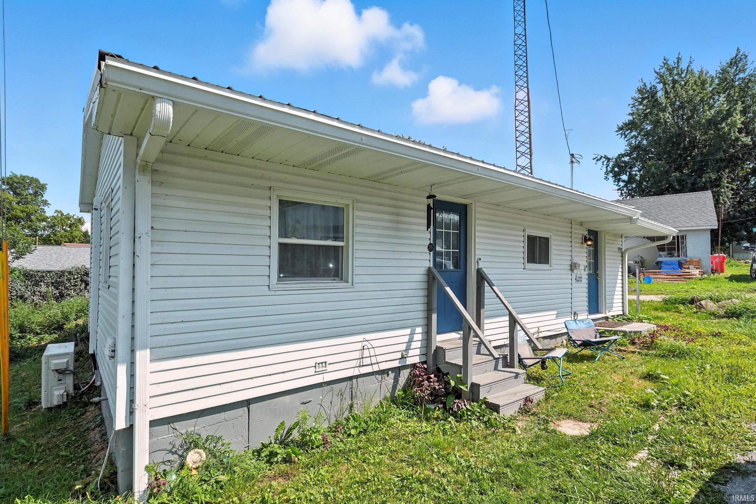 Homes for sale in Silver Lake, IN | 8792 S Sunnyside Ln, Silver Lake, IN 46982 | MLS# 202531640