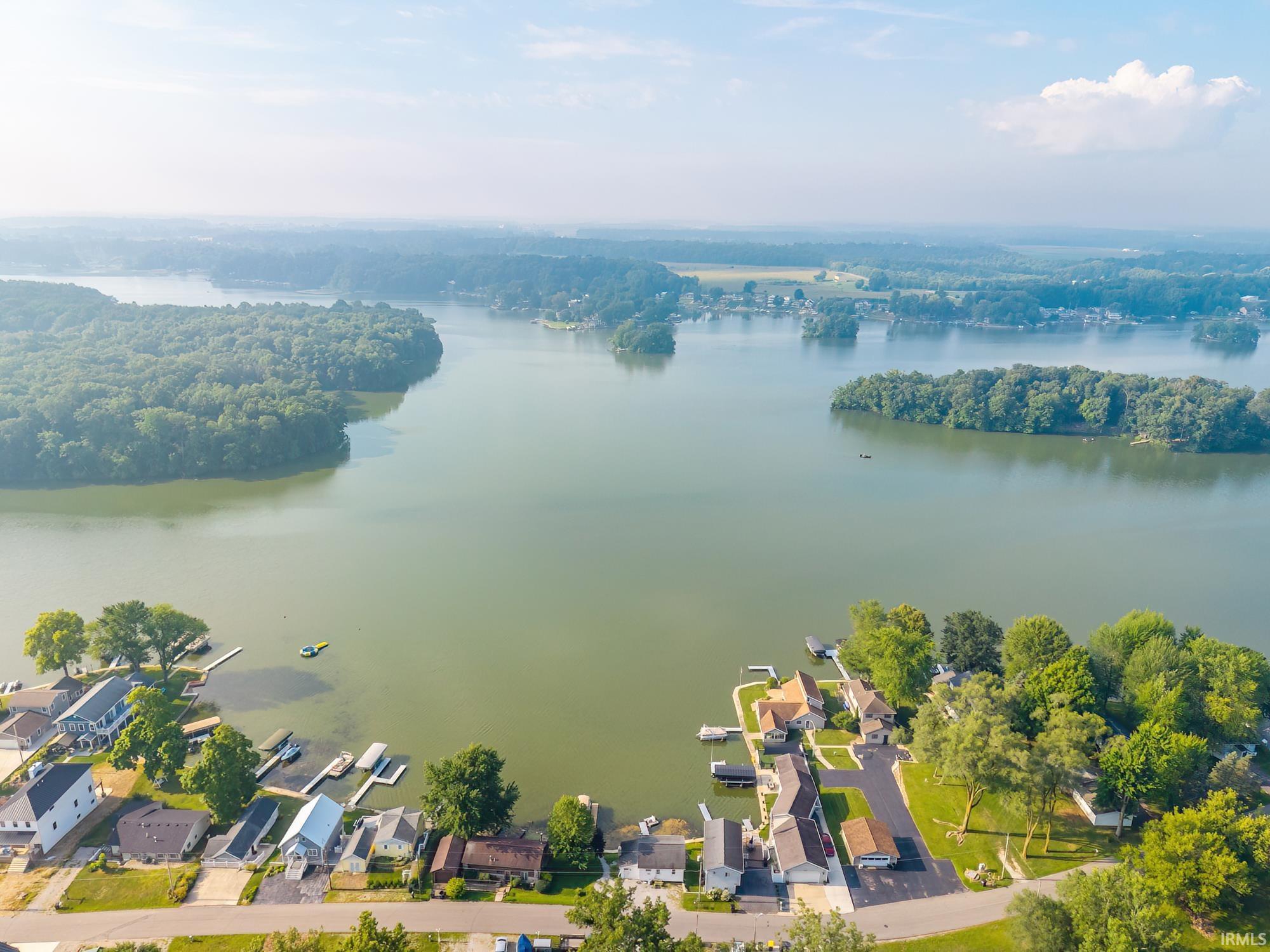 Photo 4 of 1430 N Shore Drive