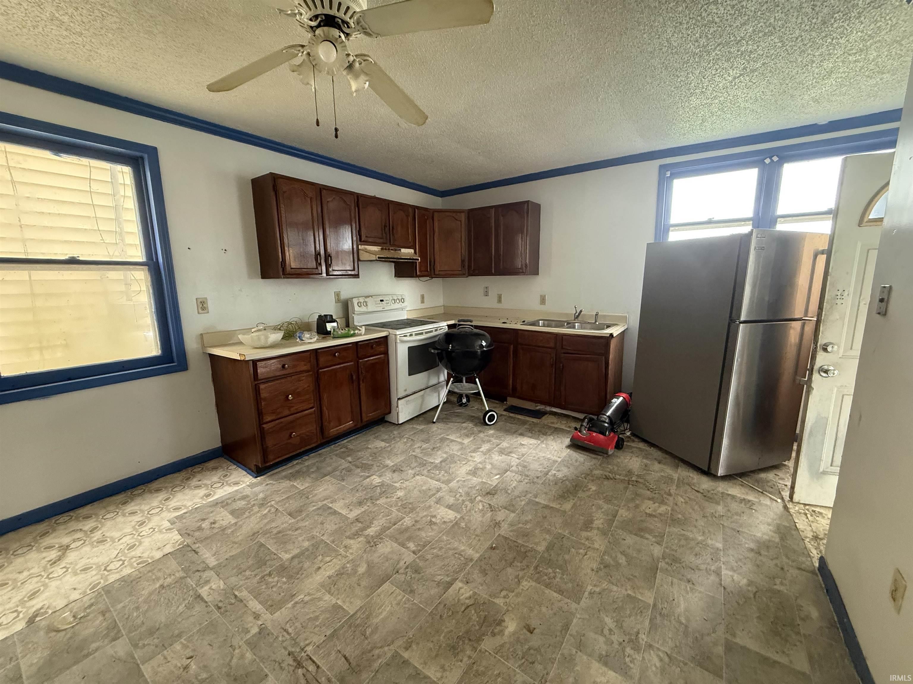 Homes for sale in Evansville, IN | 313 W Florida St, Evansville, IN 47710 | MLS# 202531766