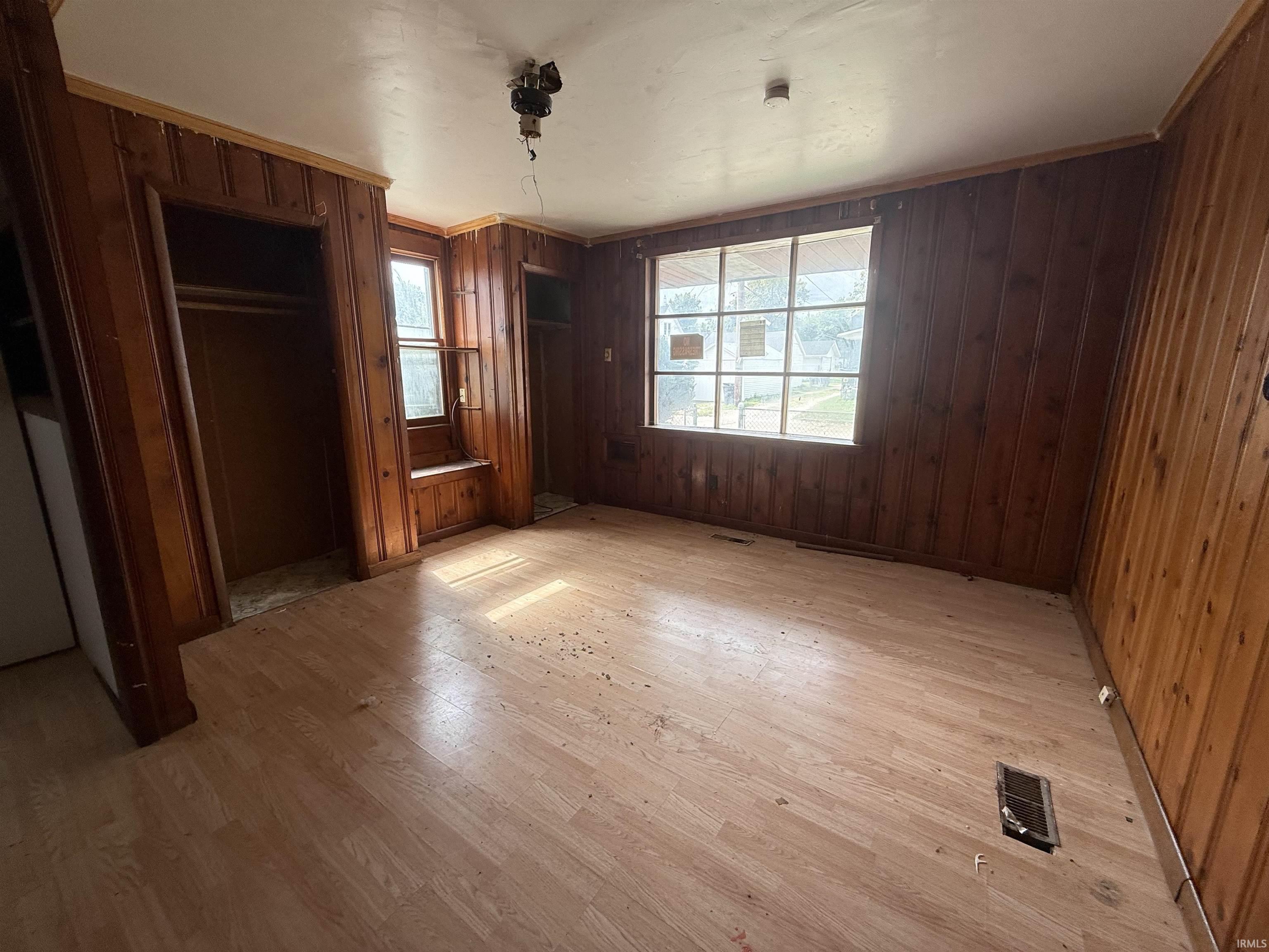 Homes for sale in Evansville, IN | 313 W Florida St, Evansville, IN 47710 | MLS# 202531766