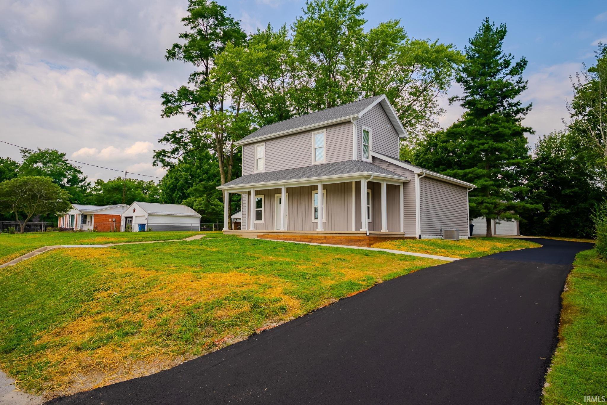 Homes for sale in La Fontaine, IN | 403 E Kendall St, La Fontaine, IN 46940 | MLS# 202531787