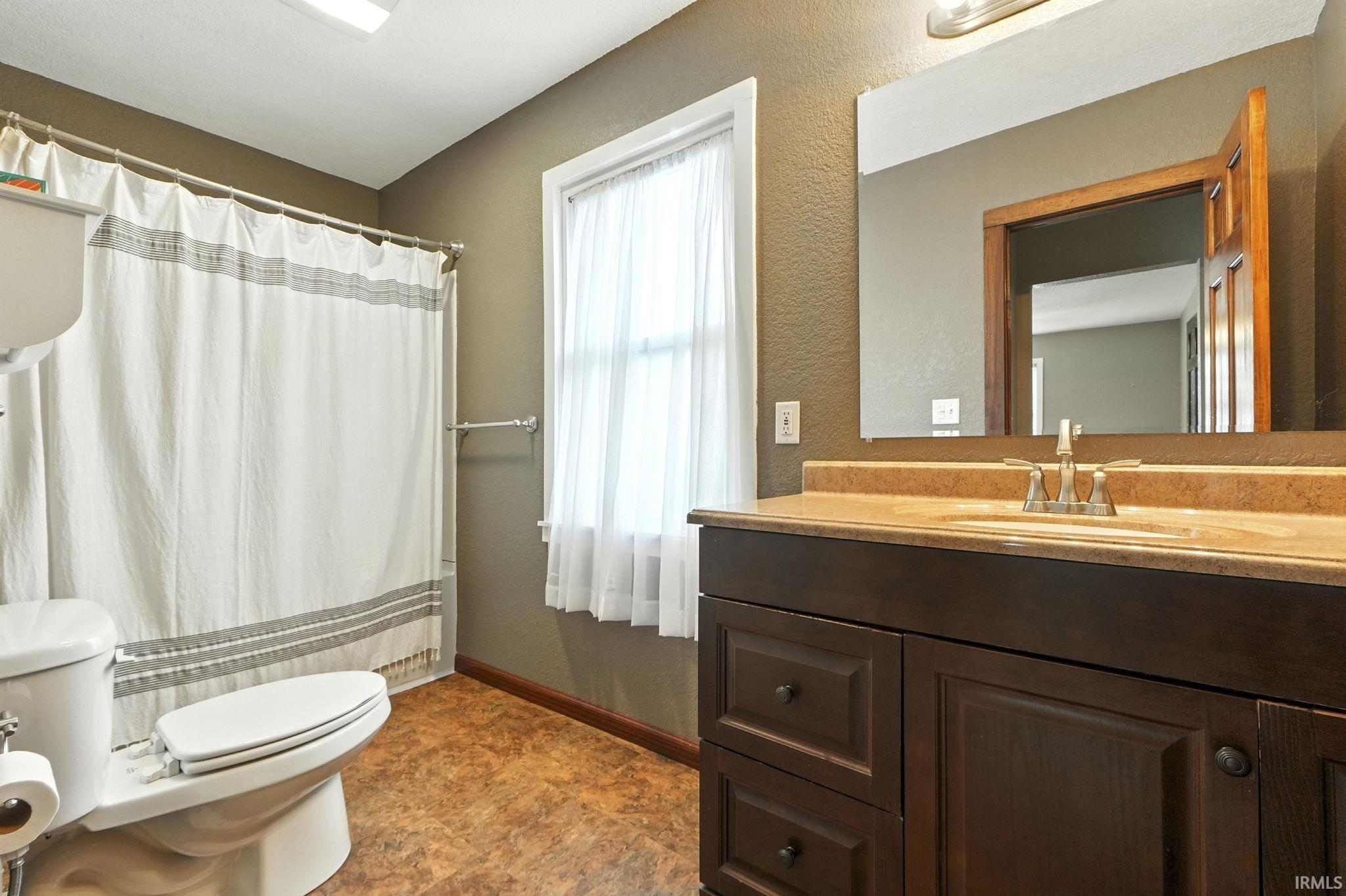 Photo 17 of 1928 Lawndale Drive